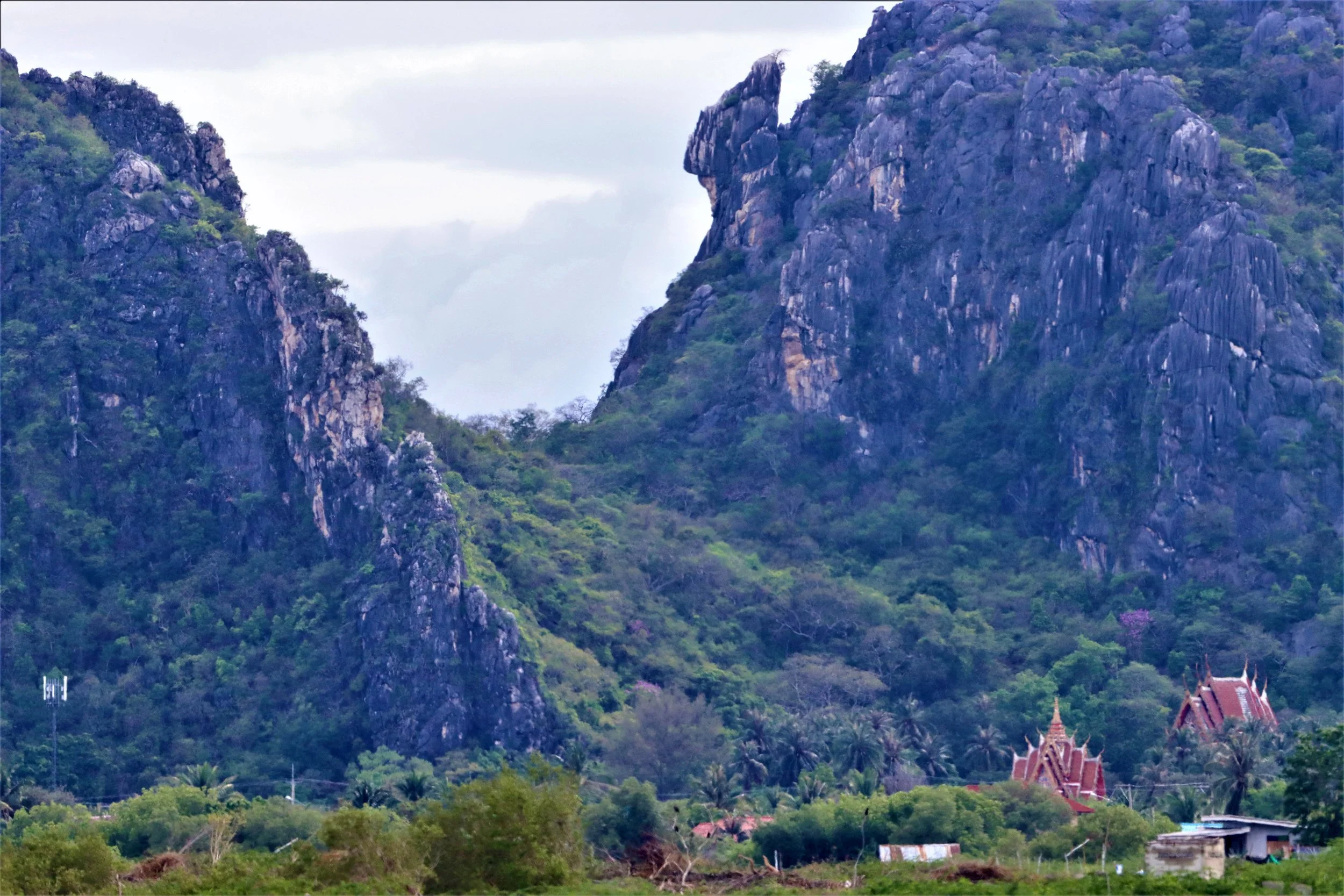 KHAO SAM ROI YOD NATIONAL PARK (2).jpg