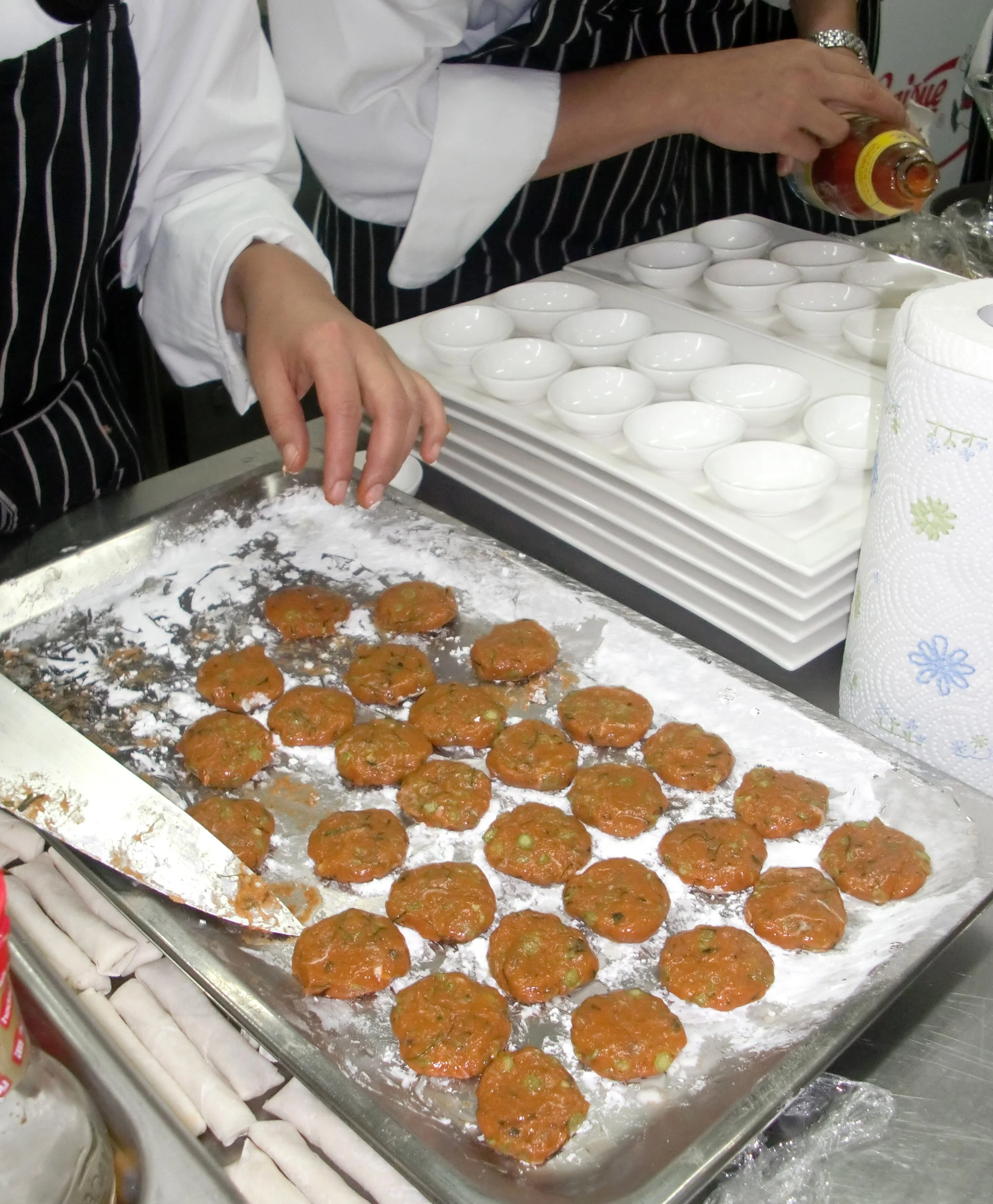 THAI CONSULATE DINNER AND BENEFIT (17).JPG