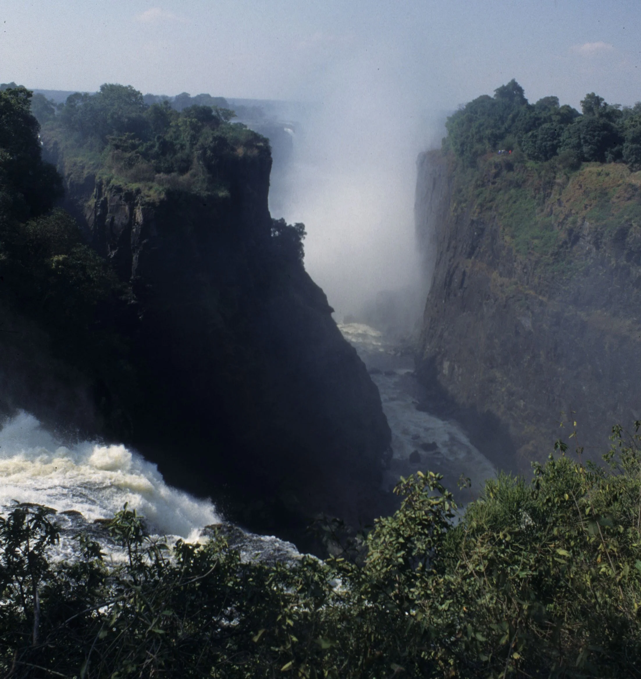 VIC FALLS - ZAMBIA SIDE - ZAMBEZE RIVER A.jpg