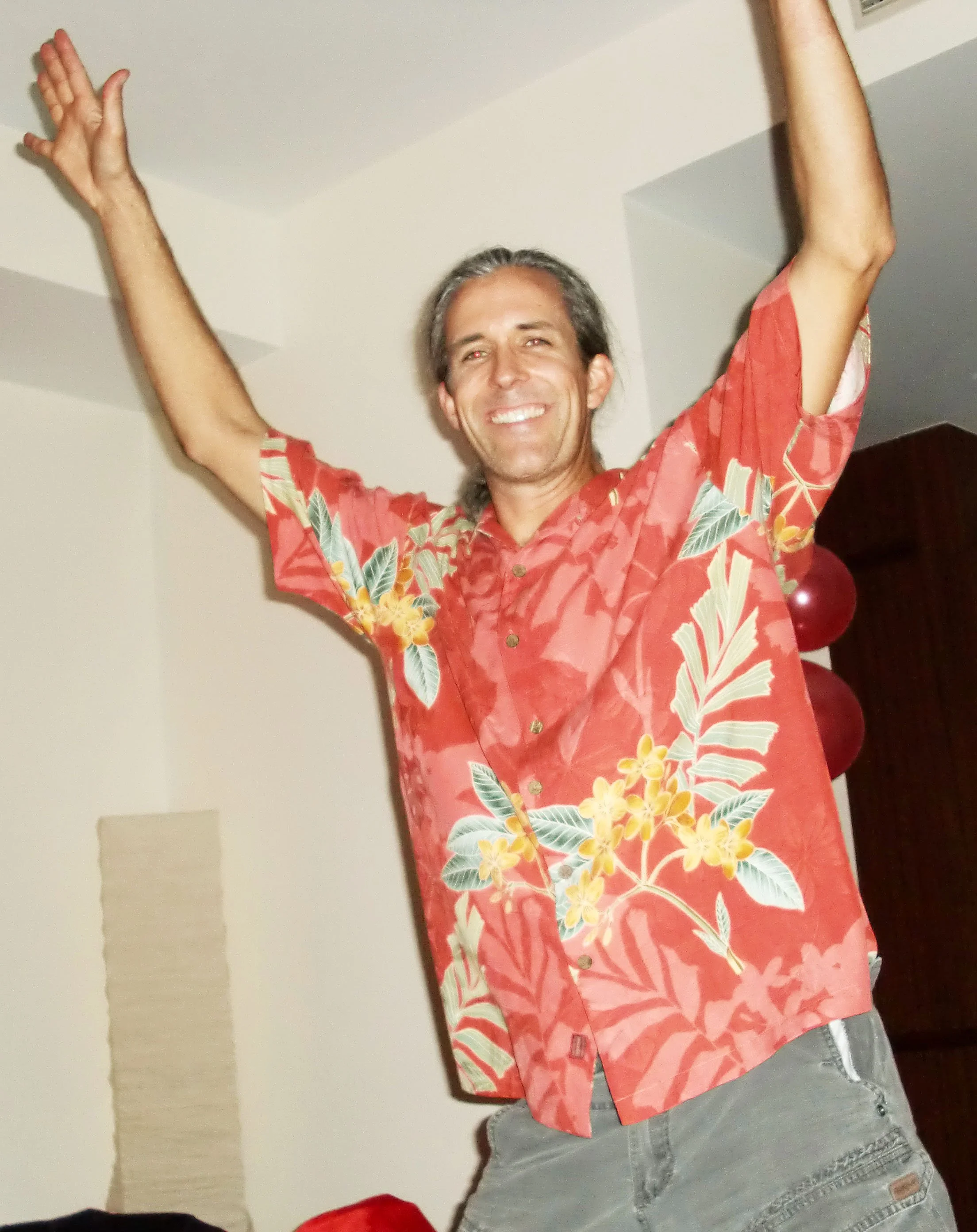 2010-8-27 SURPRISE BDAY BASH FOR KARA - RED PARTY (15).JPG