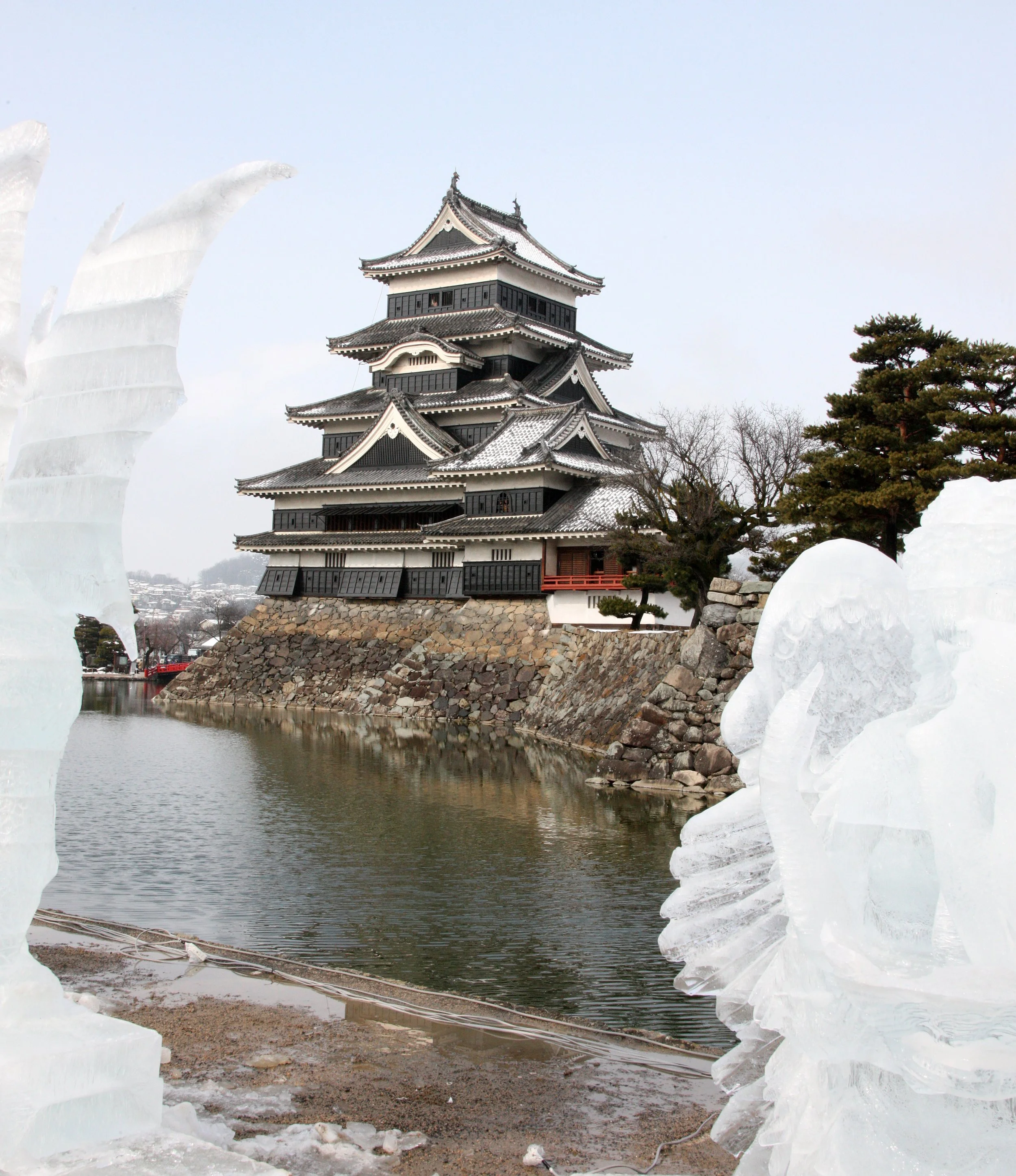MATSUMOTO CASTLE (37).JPG
