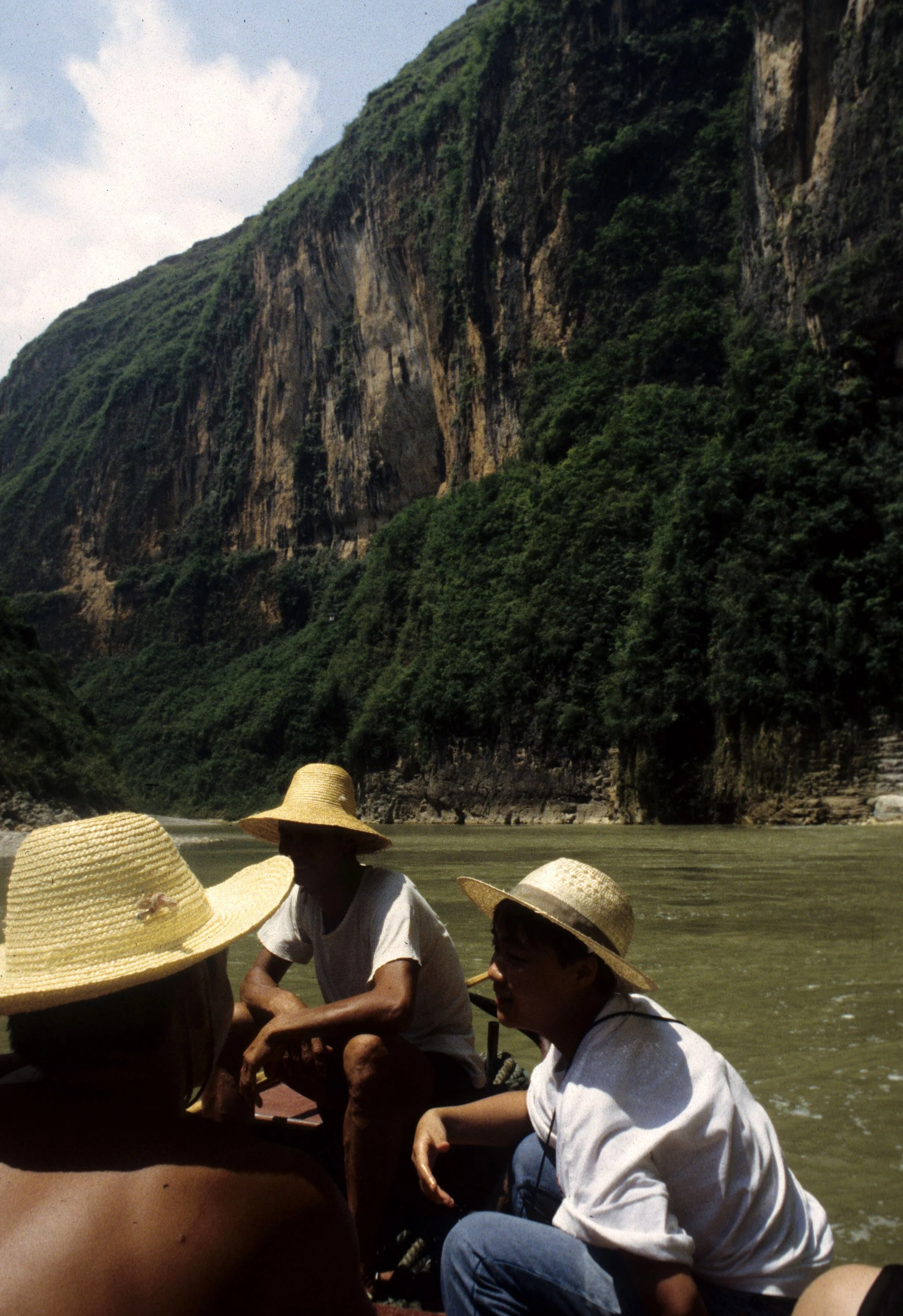 YANGTZE - LITTLE GORGE TRIBUTARY (6).jpg