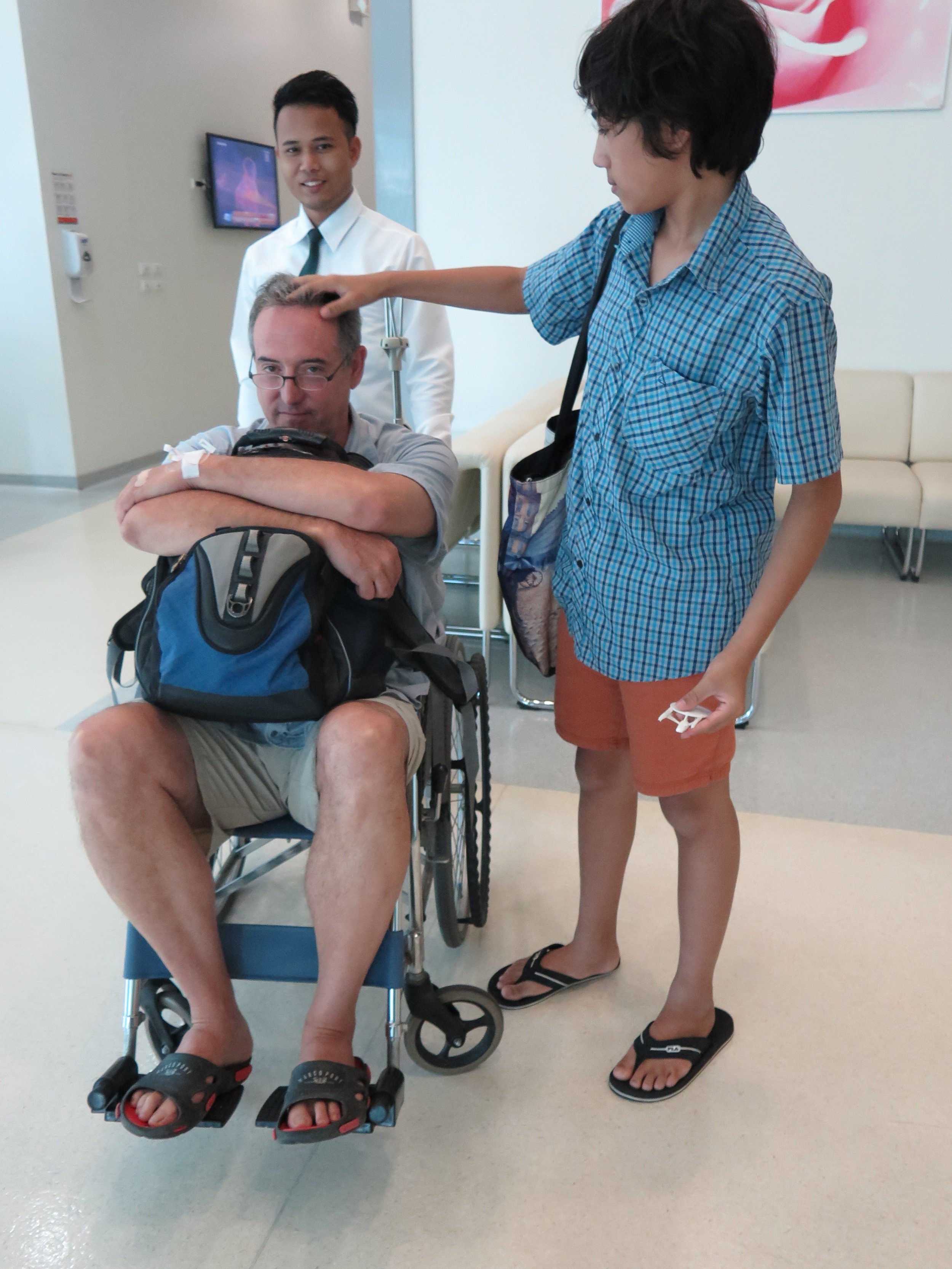 2014 - Cokie's Surgery (3).JPG