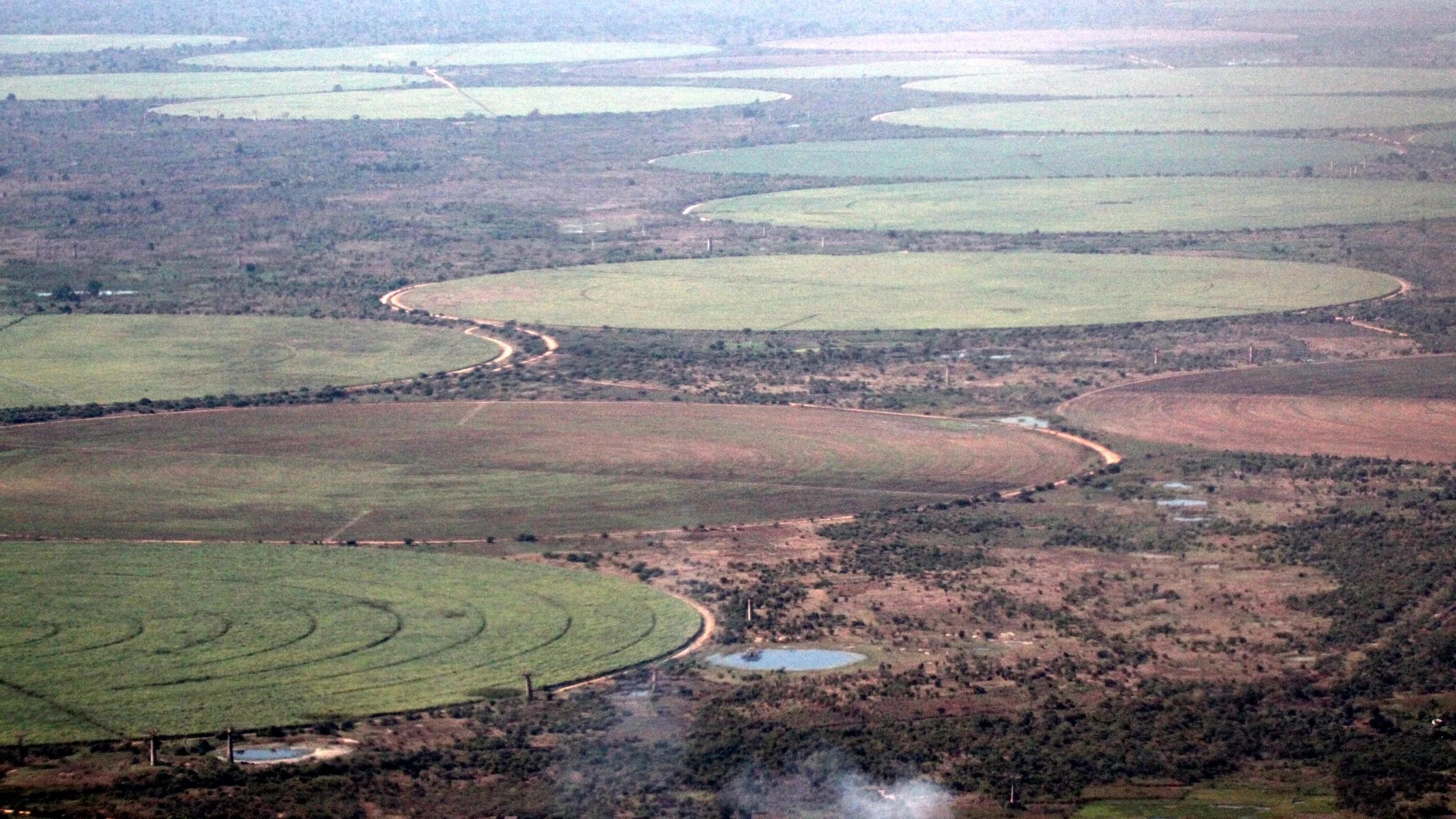 MORONDAVA MADAGASCAR - REGION FROM THE AIR.JPG