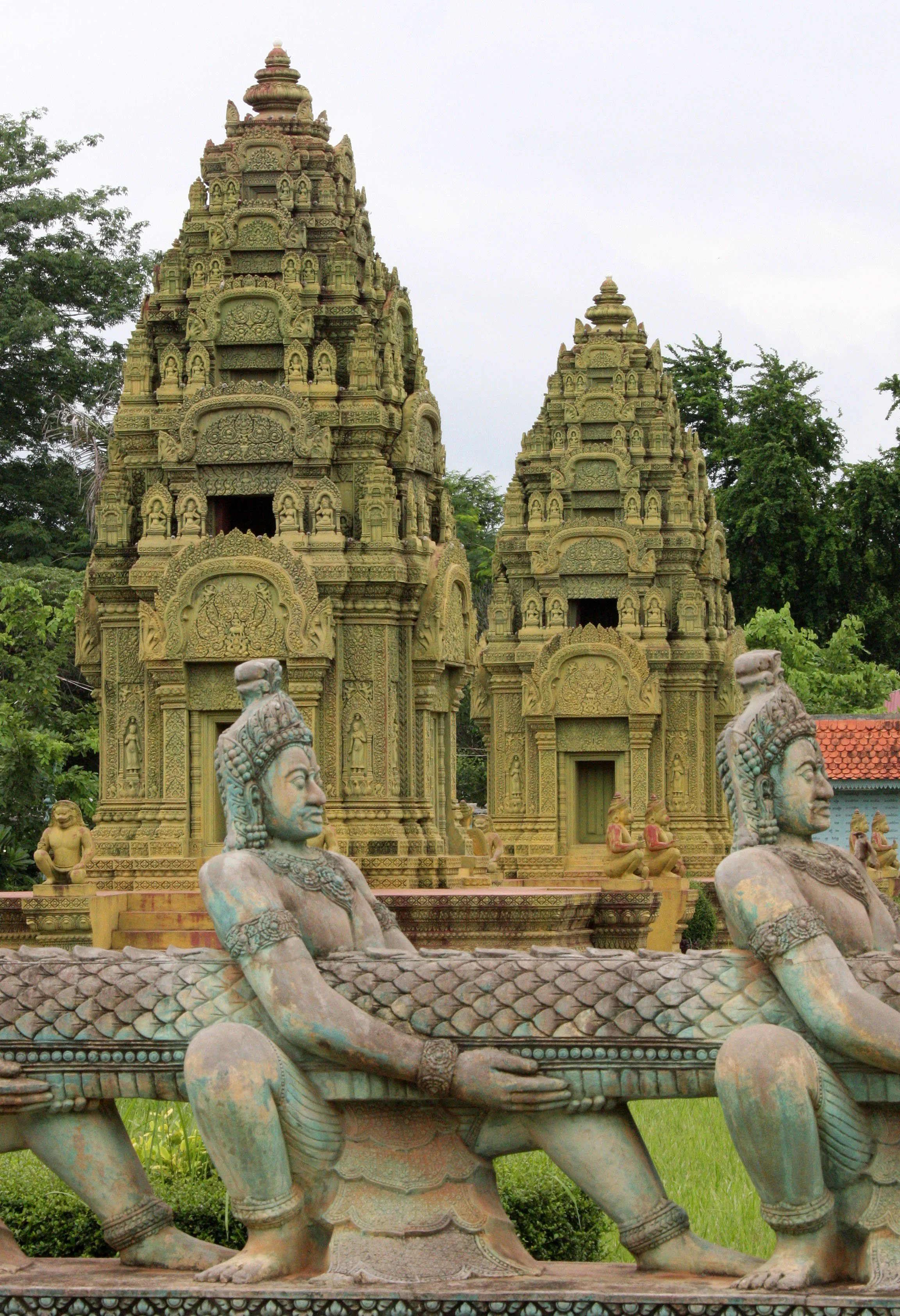 KILLING FIELDS CAMBODIA - SIEM REAP  (15).JPG