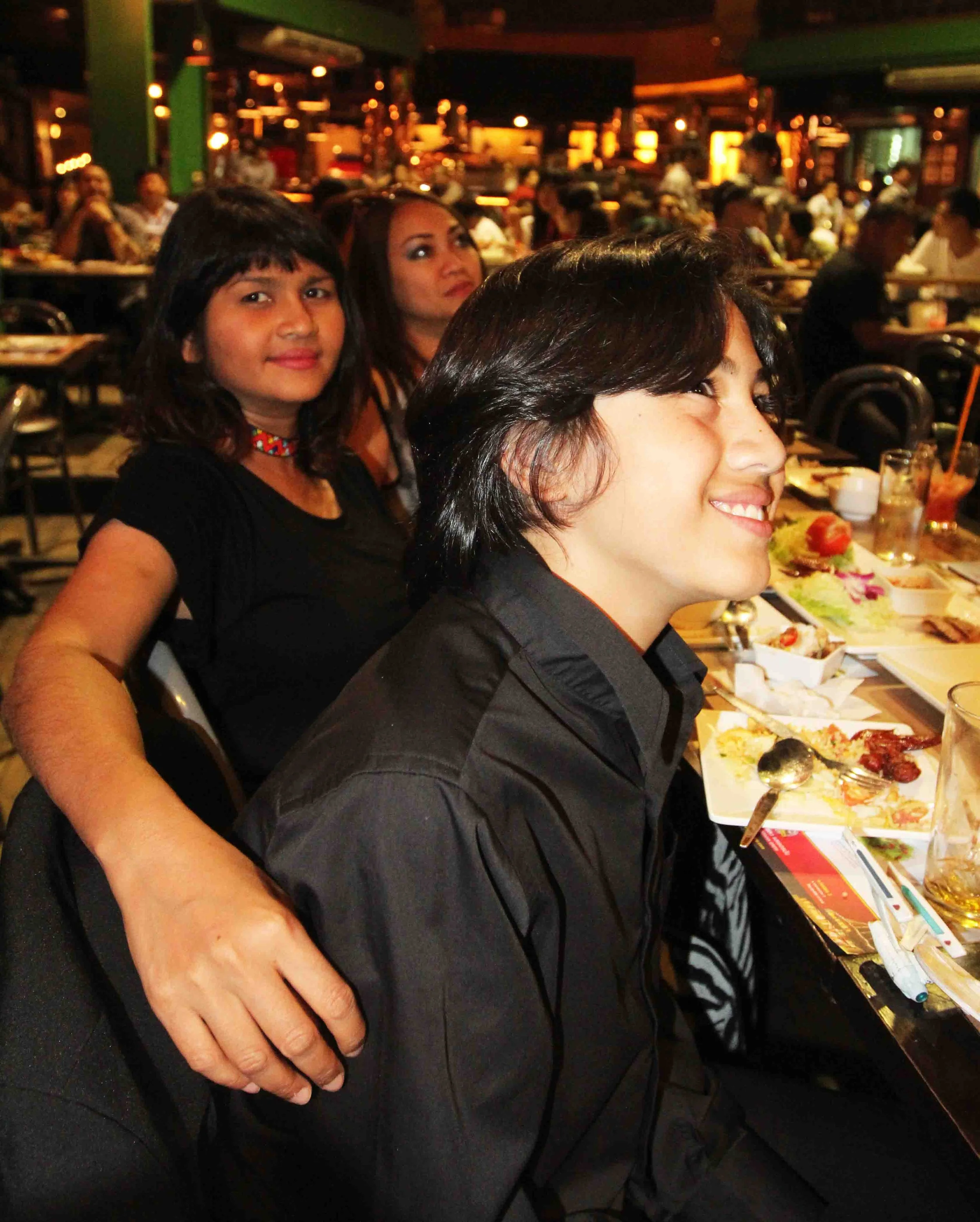2019 Ann & Noi Visit Bangkok (105).JPG