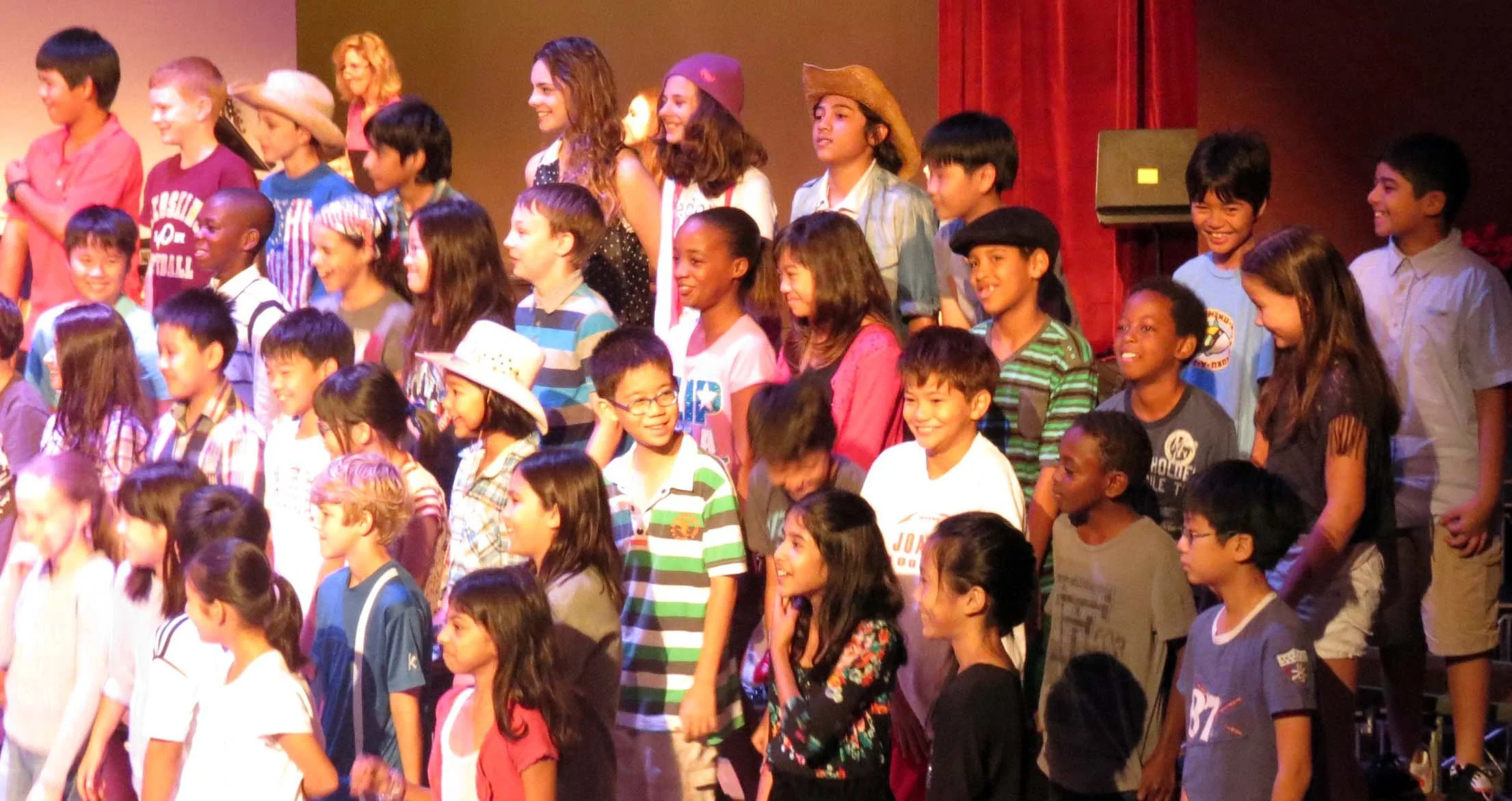 12-2013 WINTER CONCERT - ISB (16).JPG