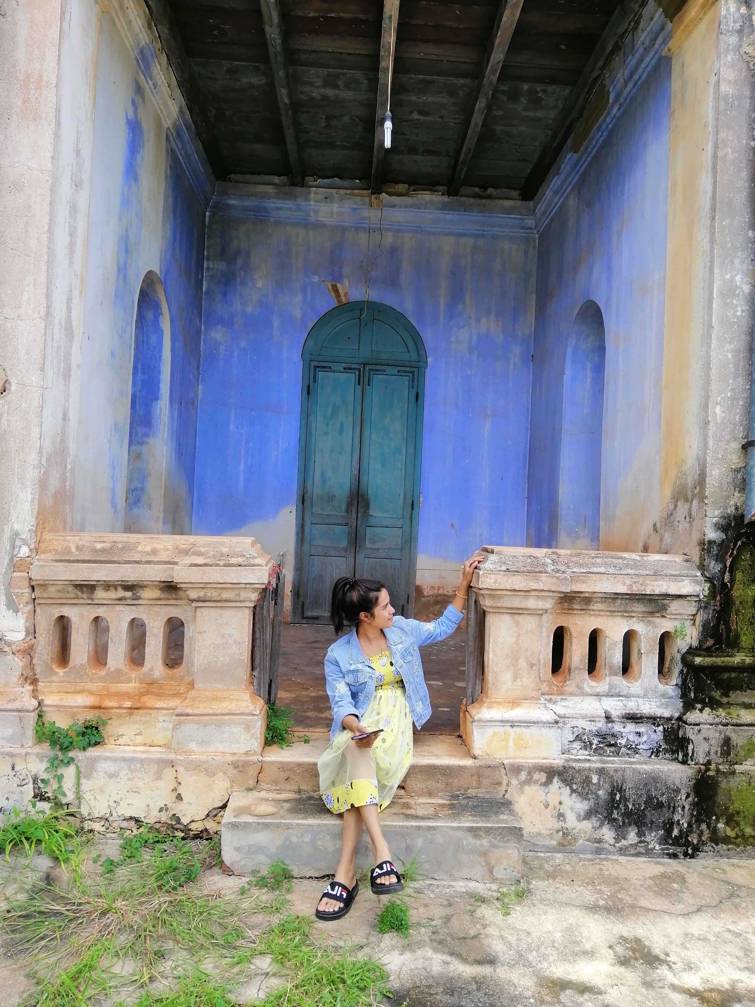 2019 Sakhon Nakhon Sakhon Nakhon Tha Rae Village Old Town Summer Road Trip (25).jpg