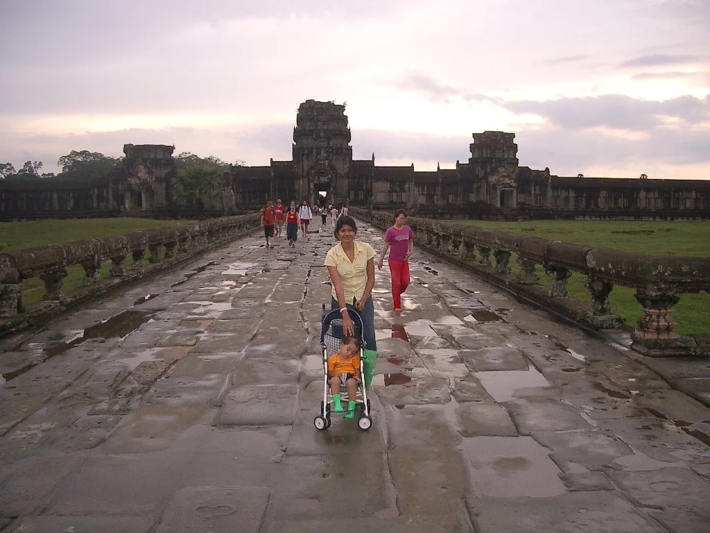ANGKOR - ANGKOR WAT TEMPLE - CAMBODIA (13).JPG