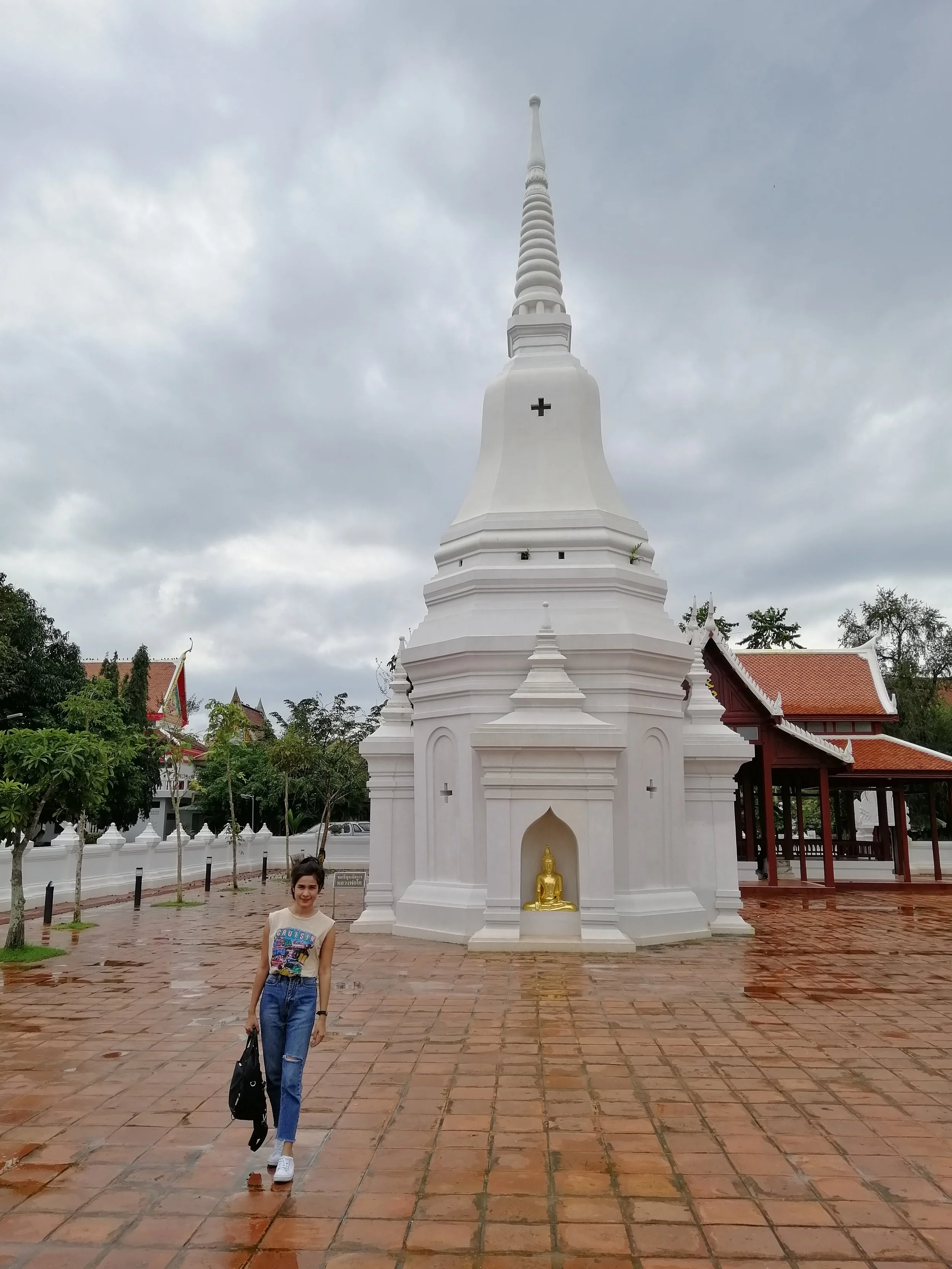 2018 Chaiya Wat Phra Borommathat Chaiya (5).jpg