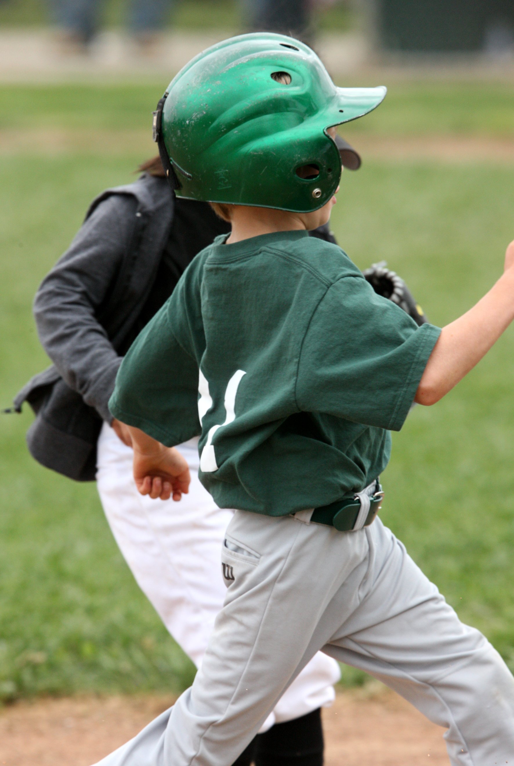 2010-4-10 ETHAN'S BIG GAME - SACRAMENTO - ROADTRIP 2010 (37).JPG