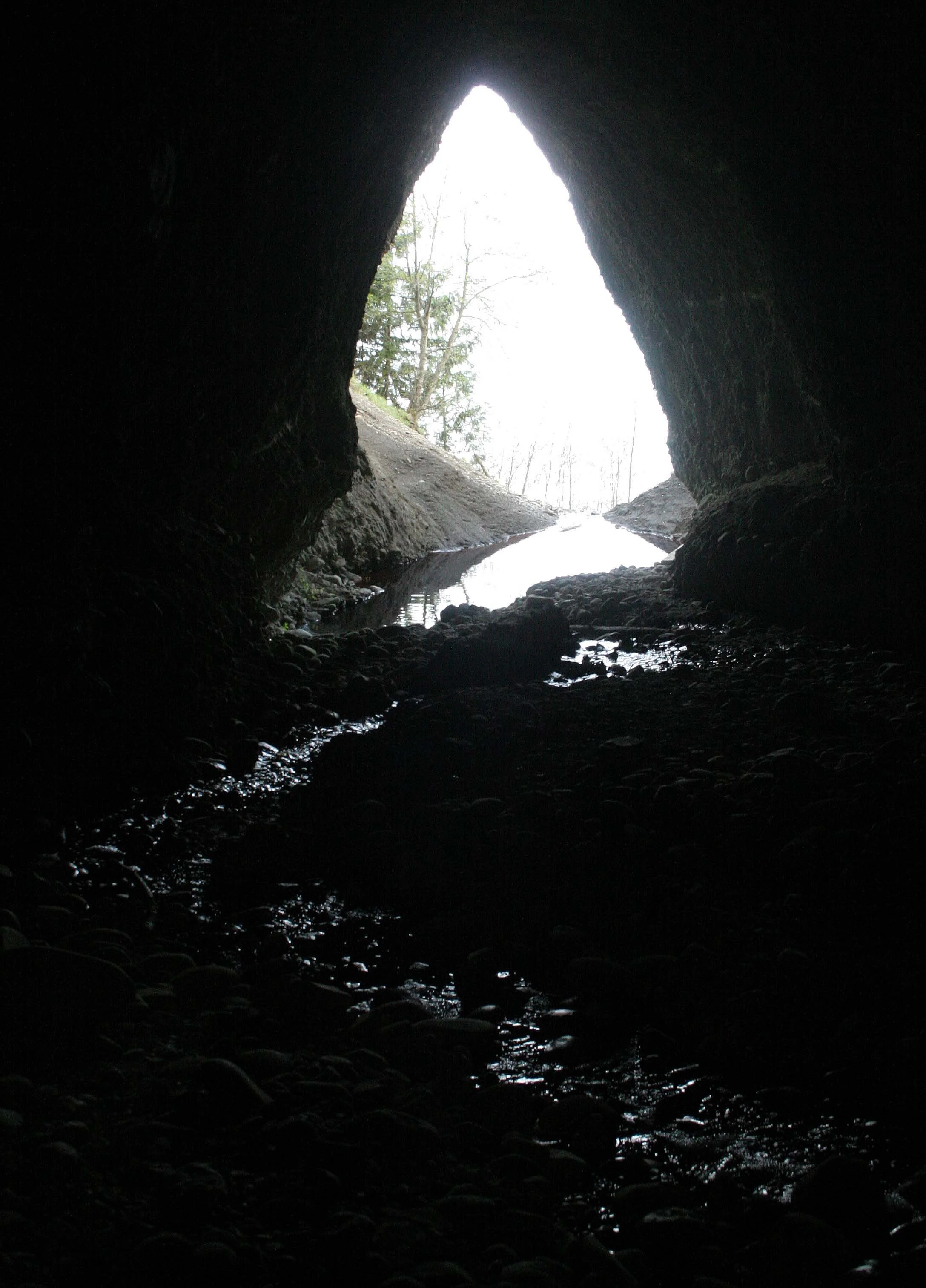CHINAMAN'S CAVE - LAKE FARM BEACH WA (10).JPG