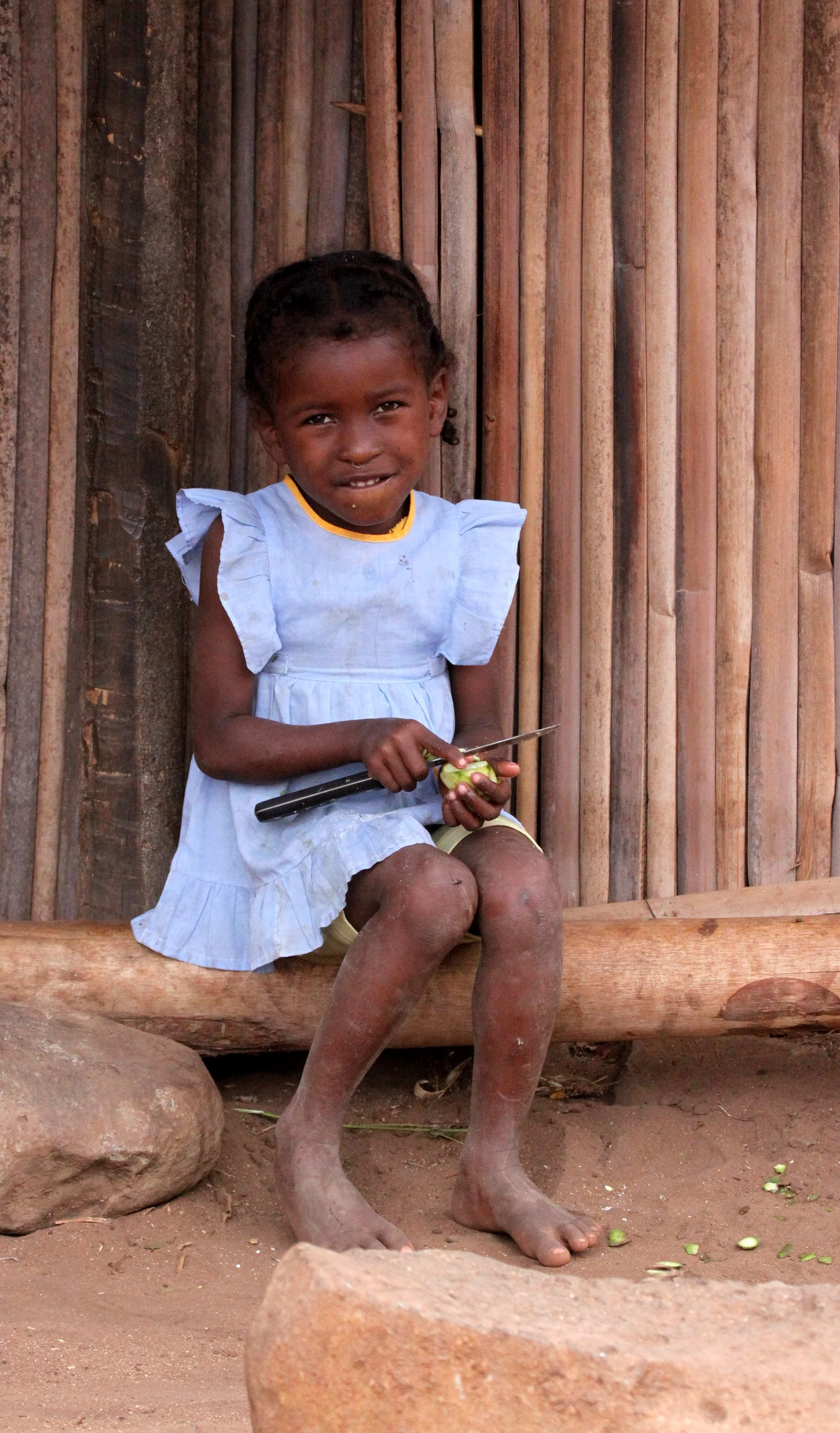 ANKARANA NATIONAL PARK MADAGASCAR - VILLAGE GIRL (2).JPG
