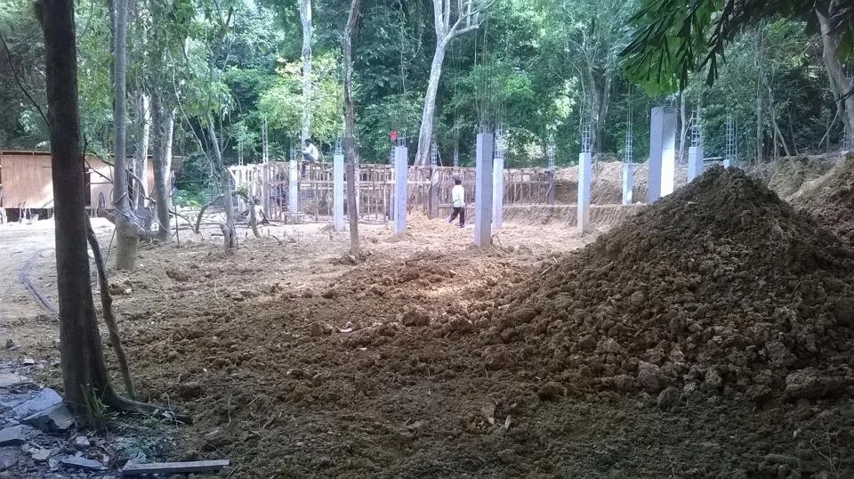 2013 Lanta Building Project Early Days (38).jpg