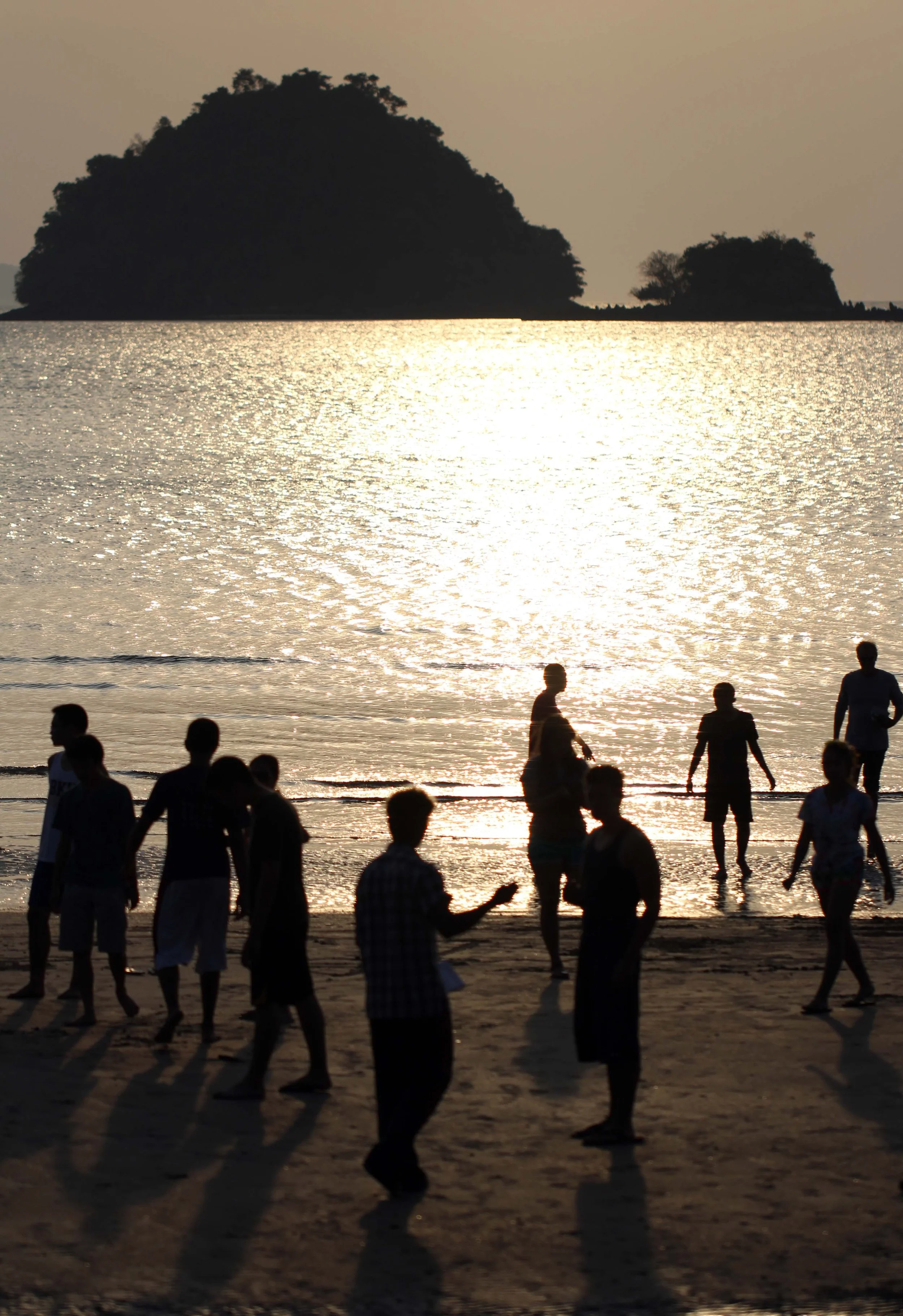 2014 ISB Trip to Pak Meng Beach in Trang (5).JPG