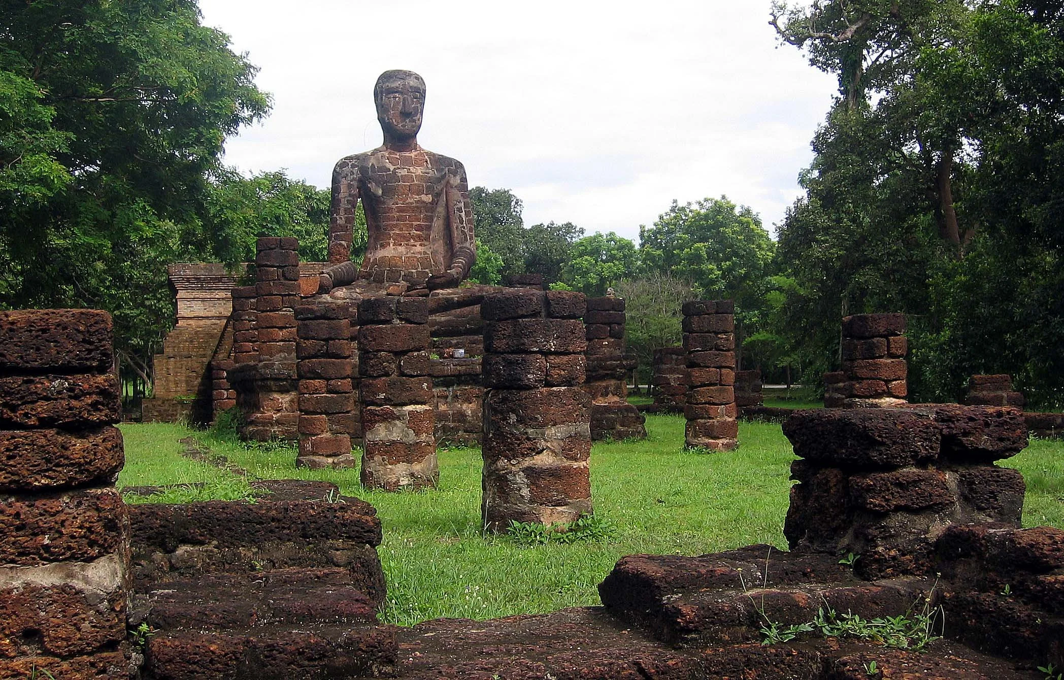 KAMPHAENG PHET - RUINS - 2006 (8).jpg