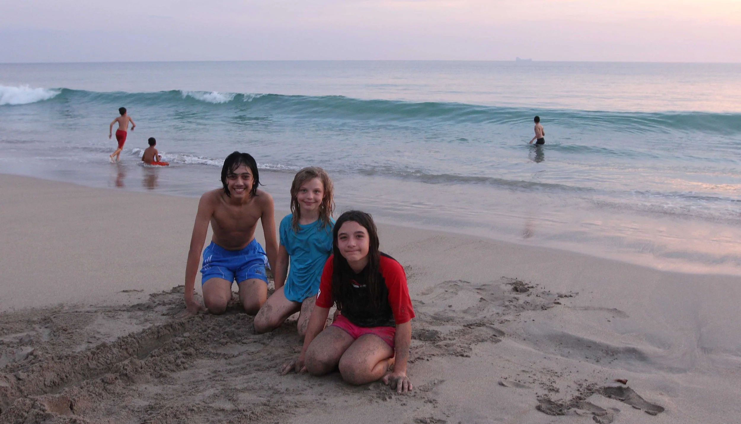 2015 Koh Lanta Songkran with friends from ISB (517).JPG