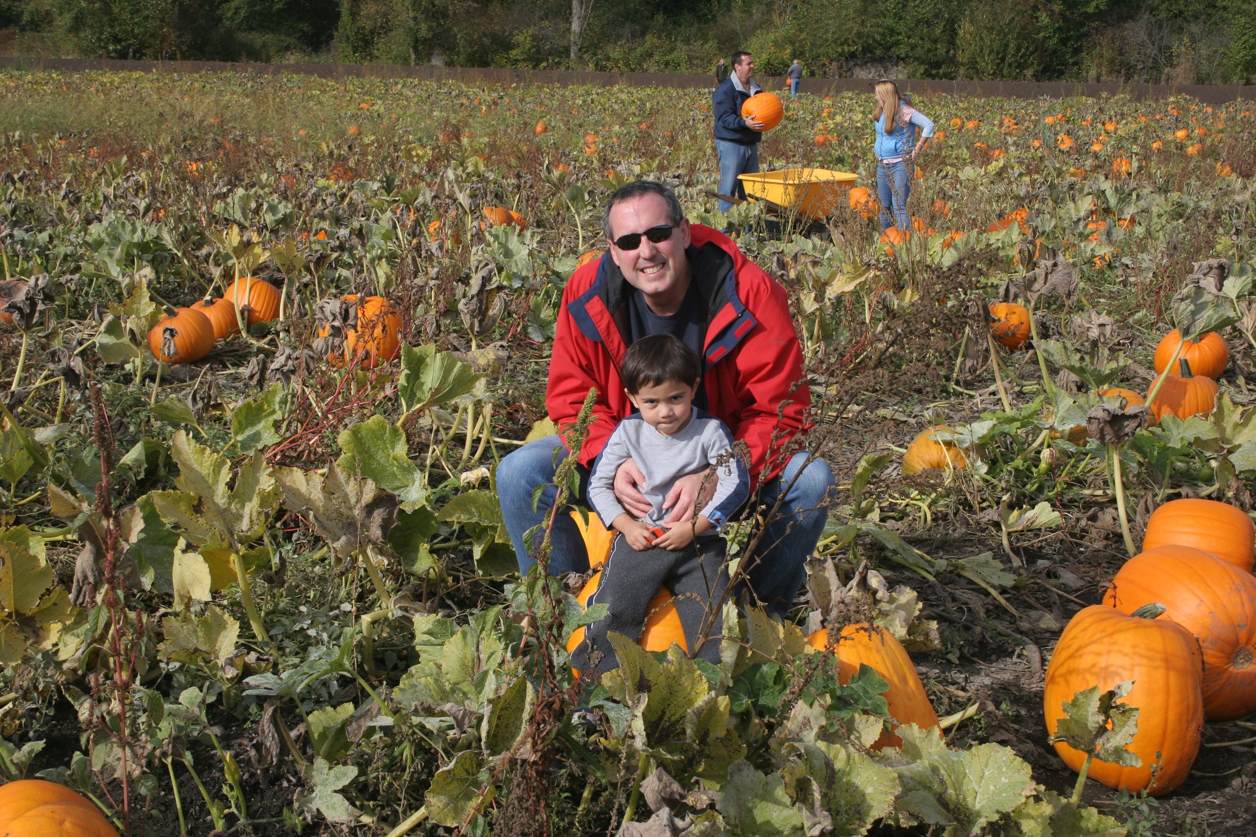2005-6-9 PUMPKIN PATCH HALLOWEEN (8).JPG