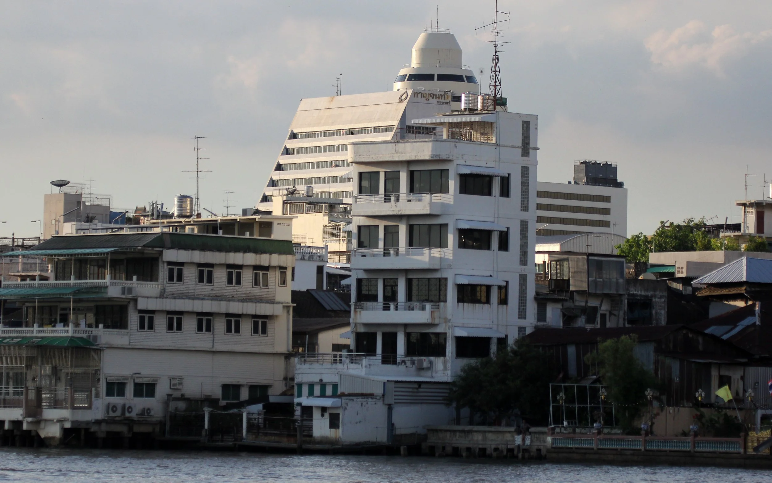 2020 Bangkok Scenes on Motorcycle Ride with Cokie Chula too (76).JPG