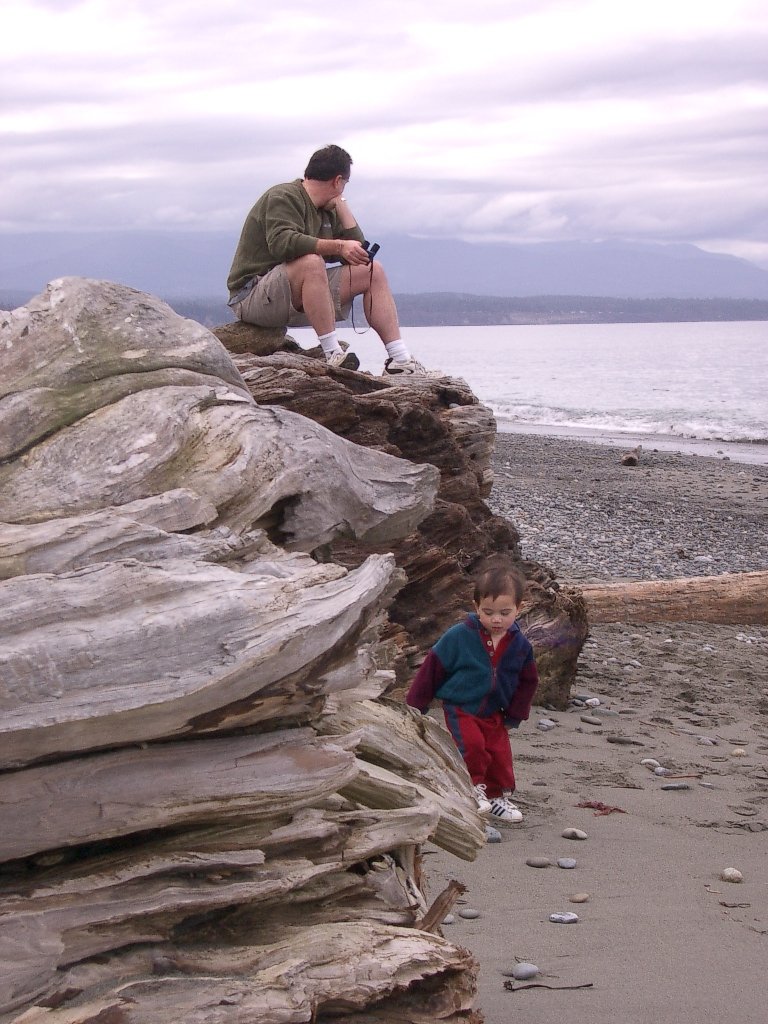 2004-2-28 HIKE ON DUNGENESS SPIT (8).JPG