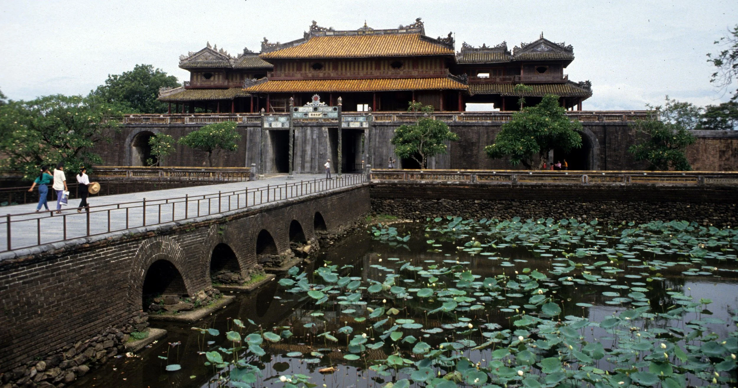 HUE - IMPERIAL PALACE (2).jpg