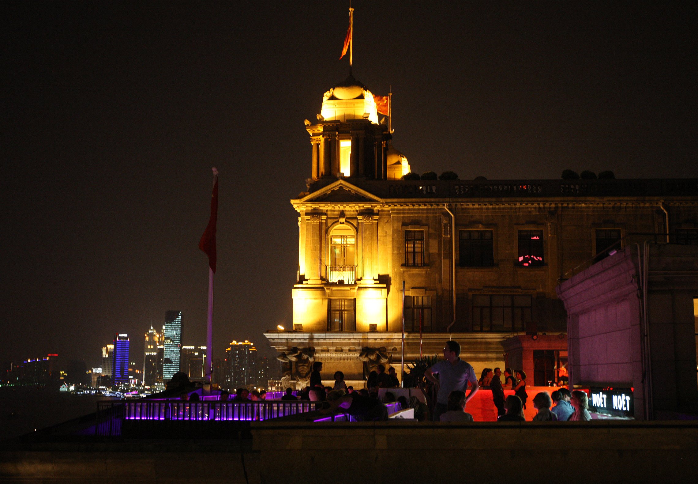 2011-4-29 NIGHT AT SHOOK AT 19 BUND SHANGHAI (239).JPG