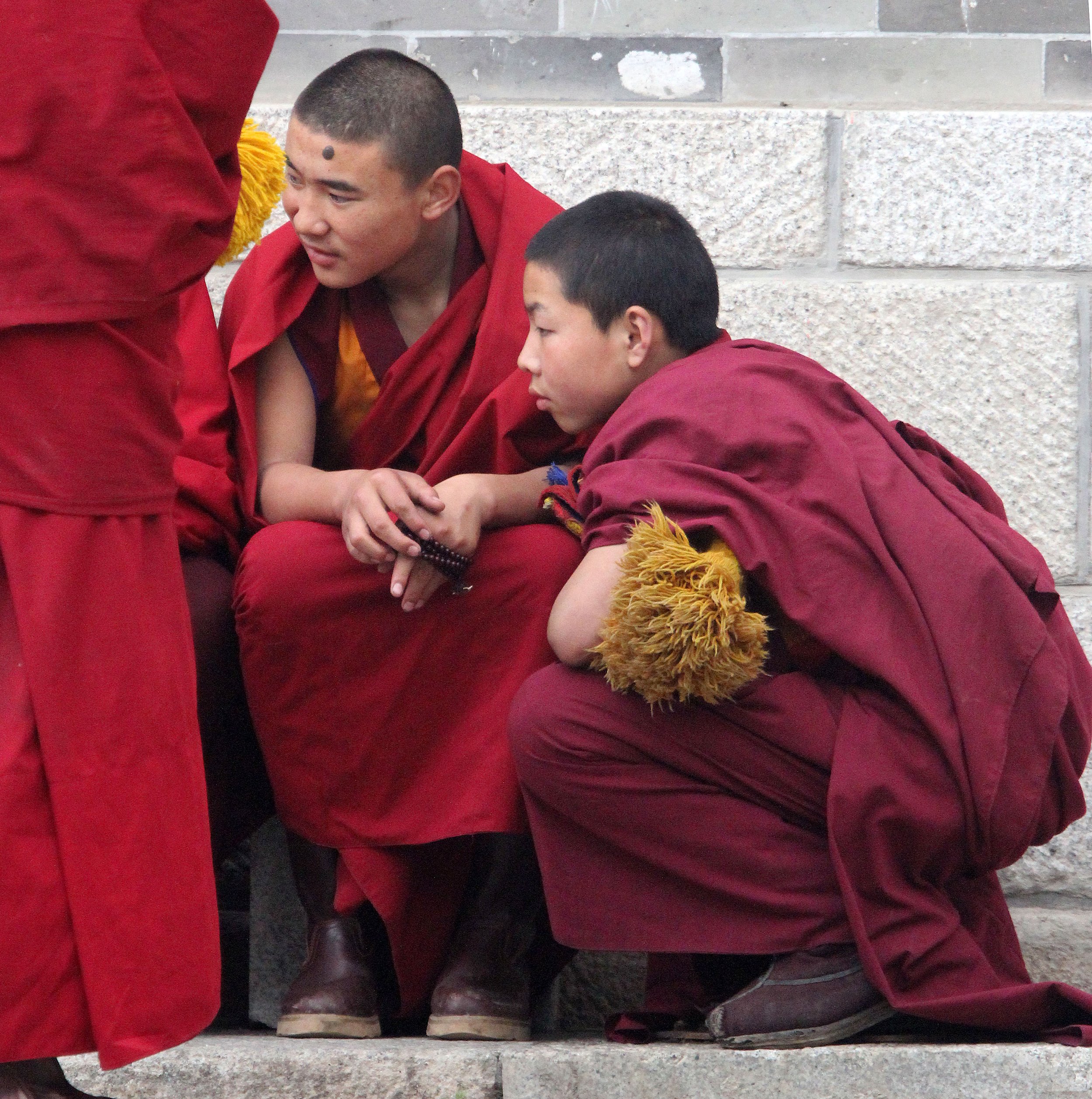 KUMBUM MONASTERY - QINGHAI - SUNNING BUDDHA FESTIVAL 2013 (24).JPG