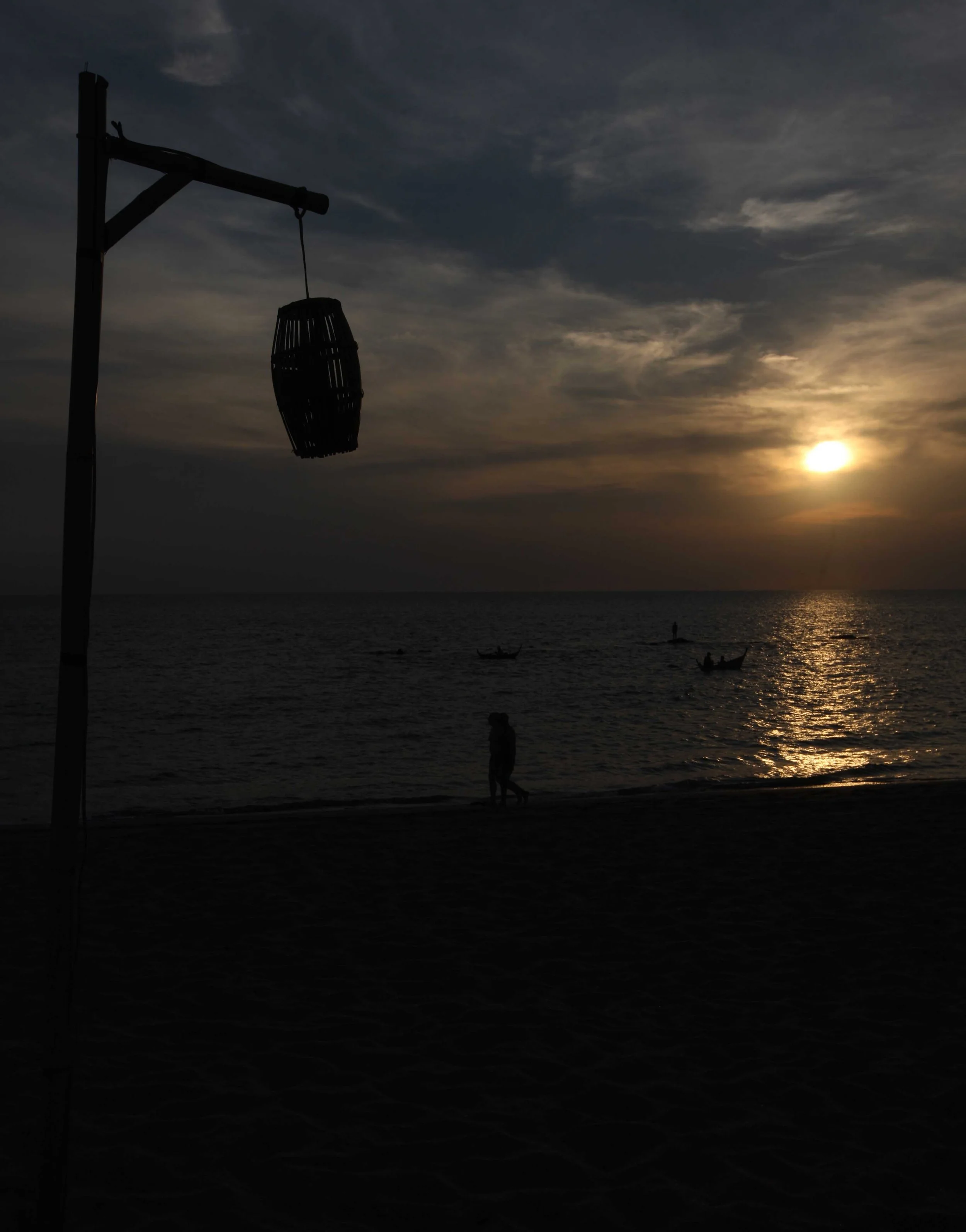 2015 Koh Lanta Songkran with friends from ISB (14).JPG