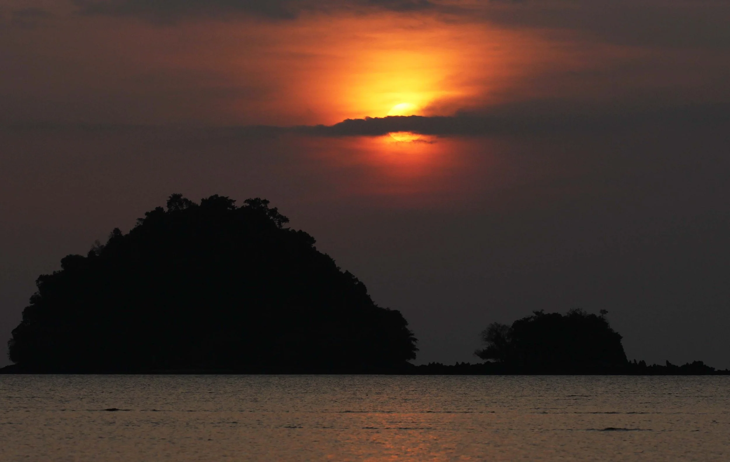 2014 ISB Trip to Pak Meng Beach in Trang (23).JPG