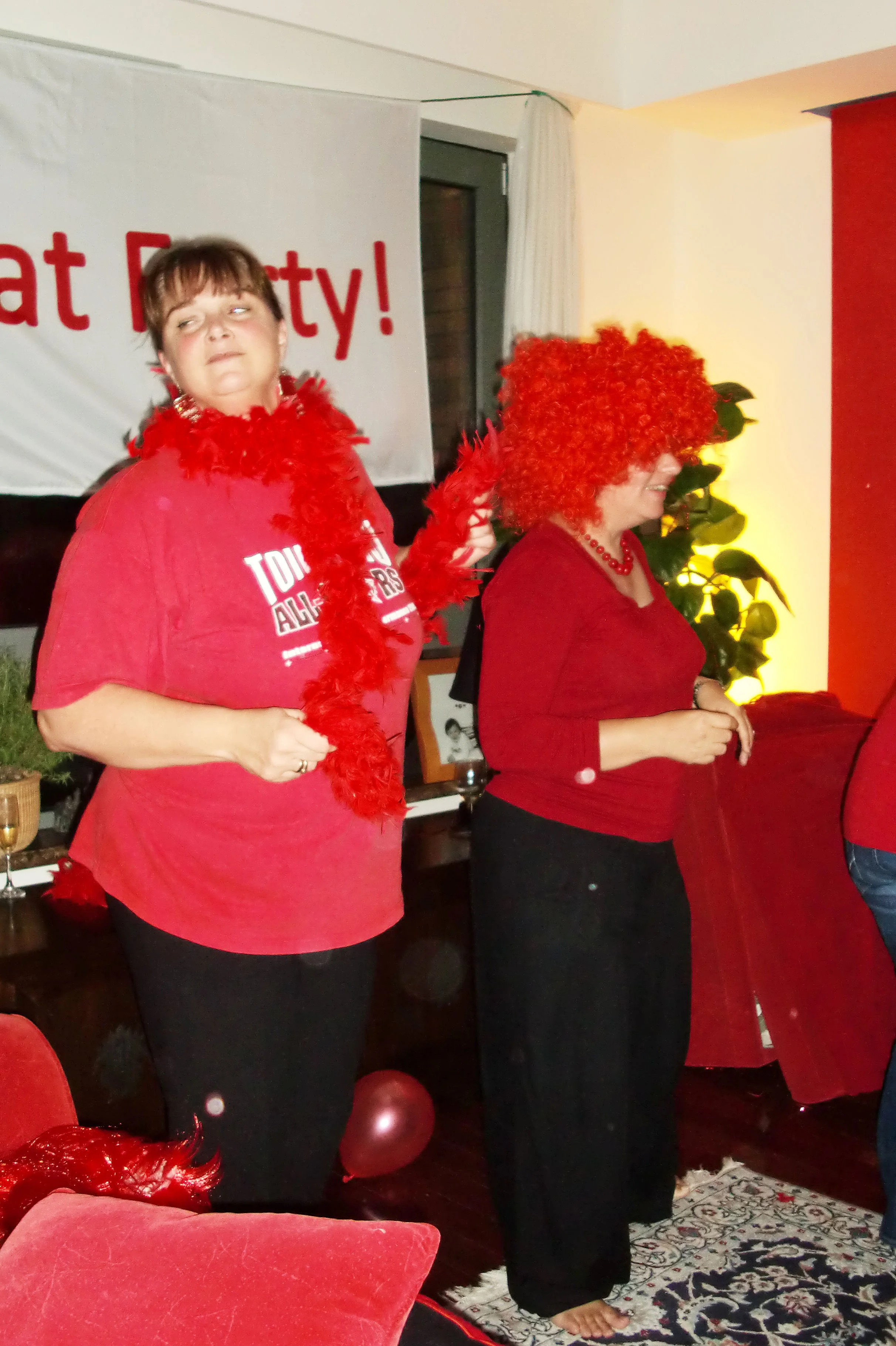 2010-8-27 SURPRISE BDAY BASH FOR KARA - RED PARTY (24).JPG