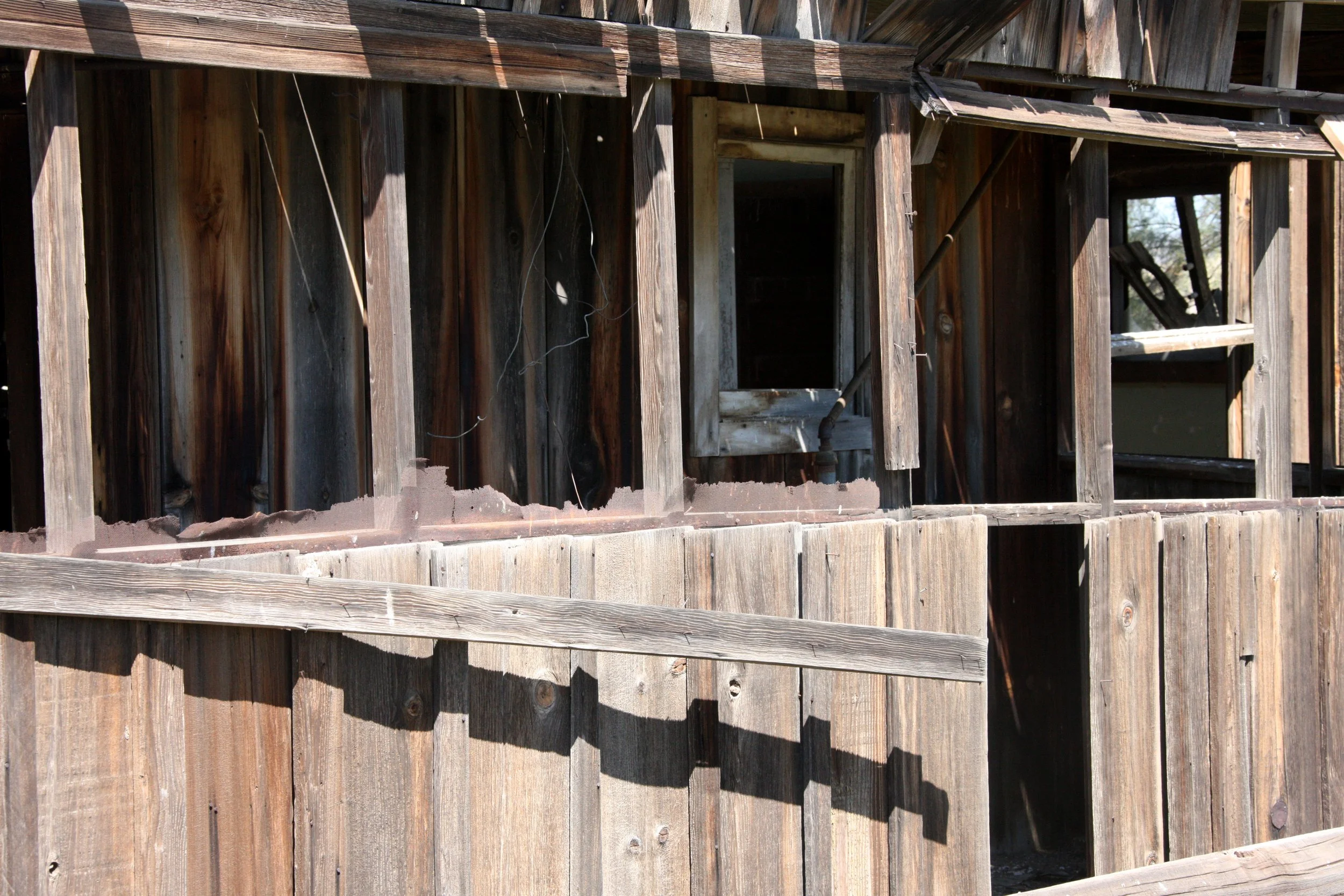 CARRIZO PLAIN NATIONAL MONUMENT CALIFORNIA - ABANDONED RANCH (3).JPG
