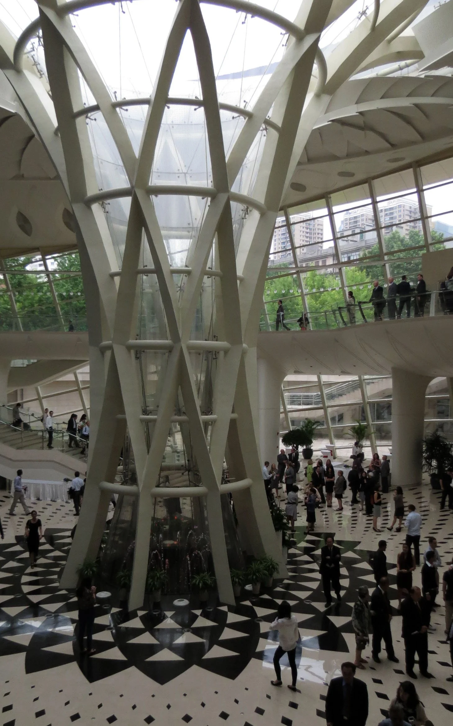 GRADUATION - SHANGHAI AMERICAN SCHOOL JUNE 2013 (16).JPG