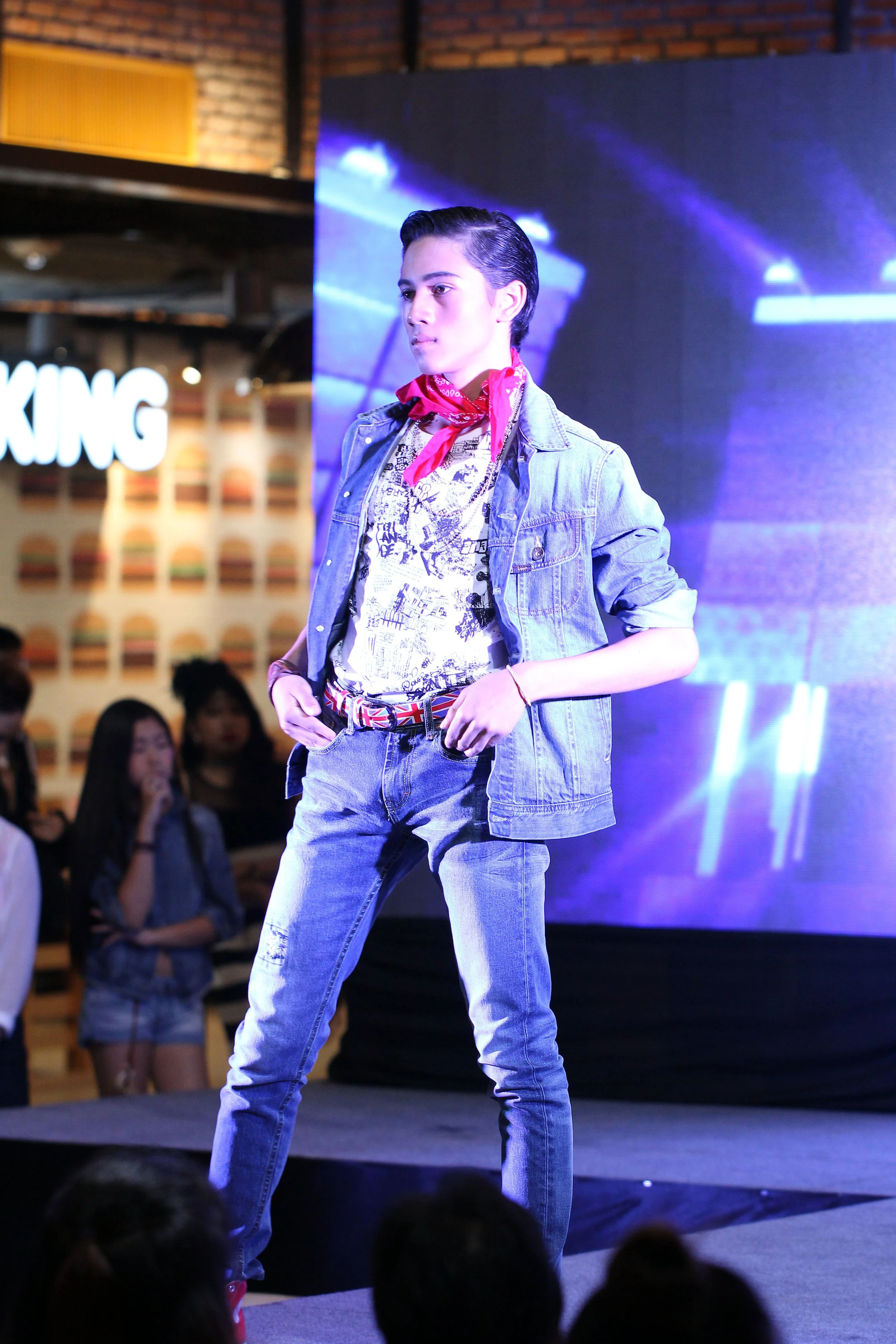 2016 Monkey Town Modeling Cokie in Bangkok (48).JPG