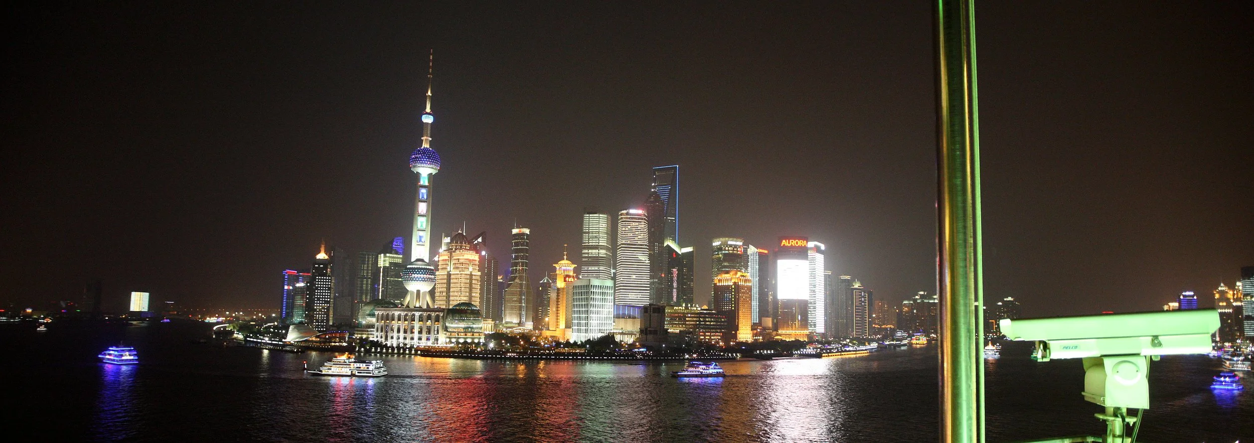 2011-4-29 NIGHT AT SHOOK AT 19 BUND SHANGHAI (185).JPG