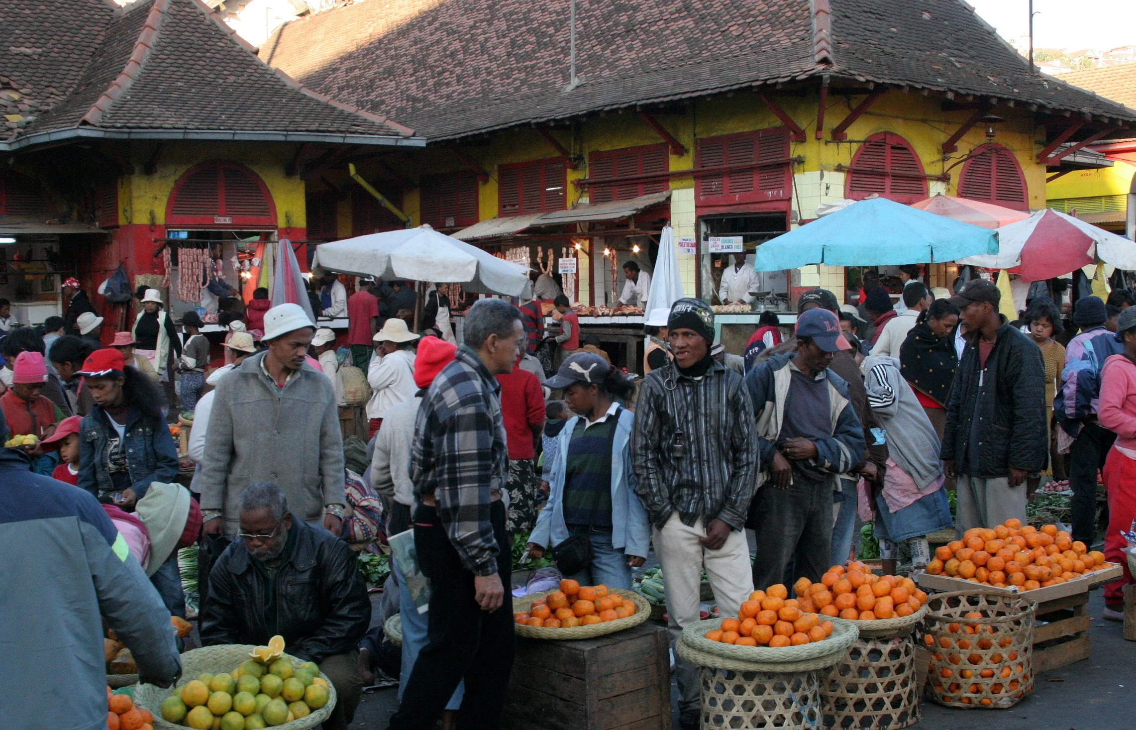 ANTANANARIVO - DAY ONE IN THE CITY (14).JPG