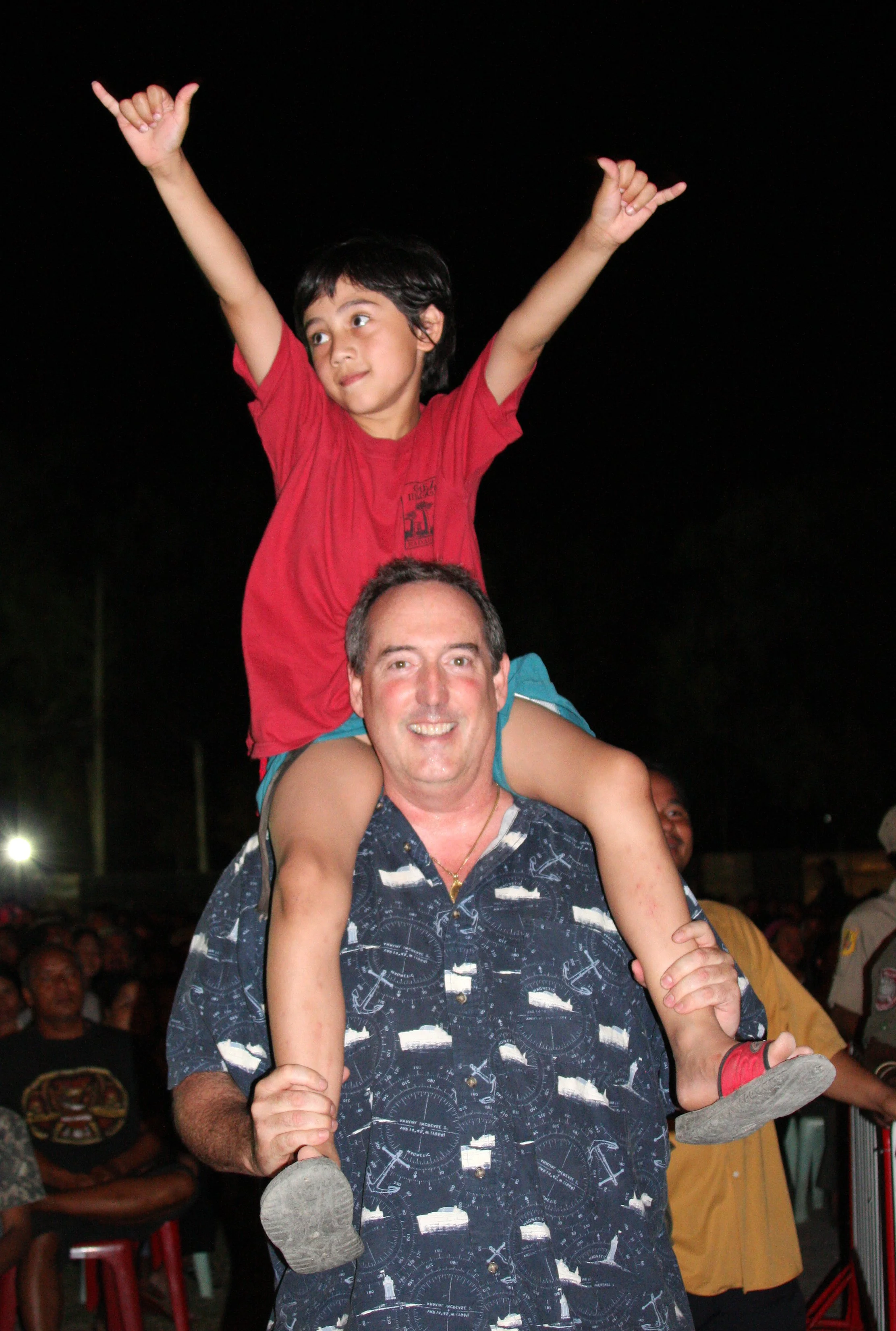 2010-7-18 CARRABAO CONCERT IN NAKHONSITHAMMARAT (45).JPG