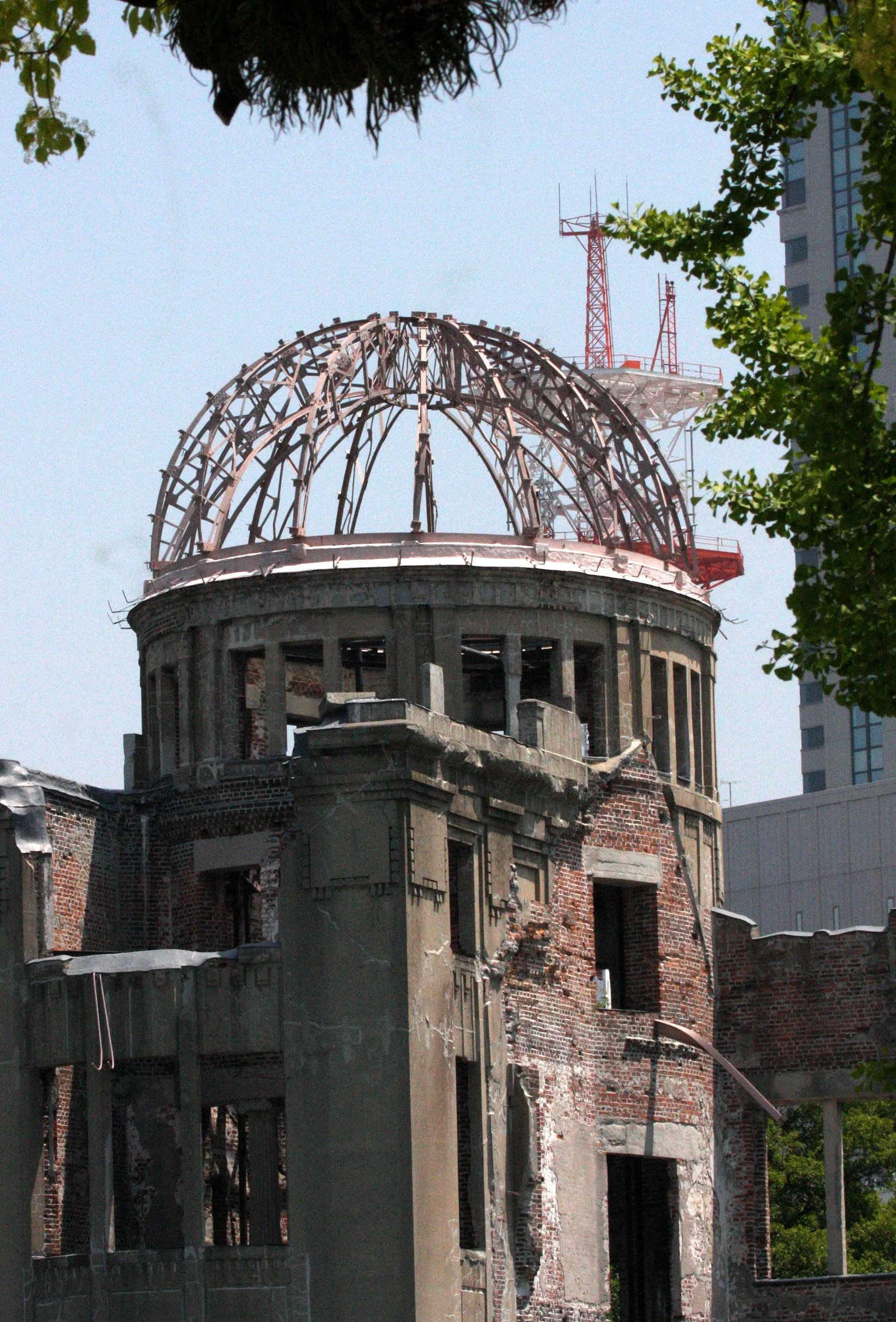 HIROSHIMA - MAY 2009 - PEACE PARK (6).JPG