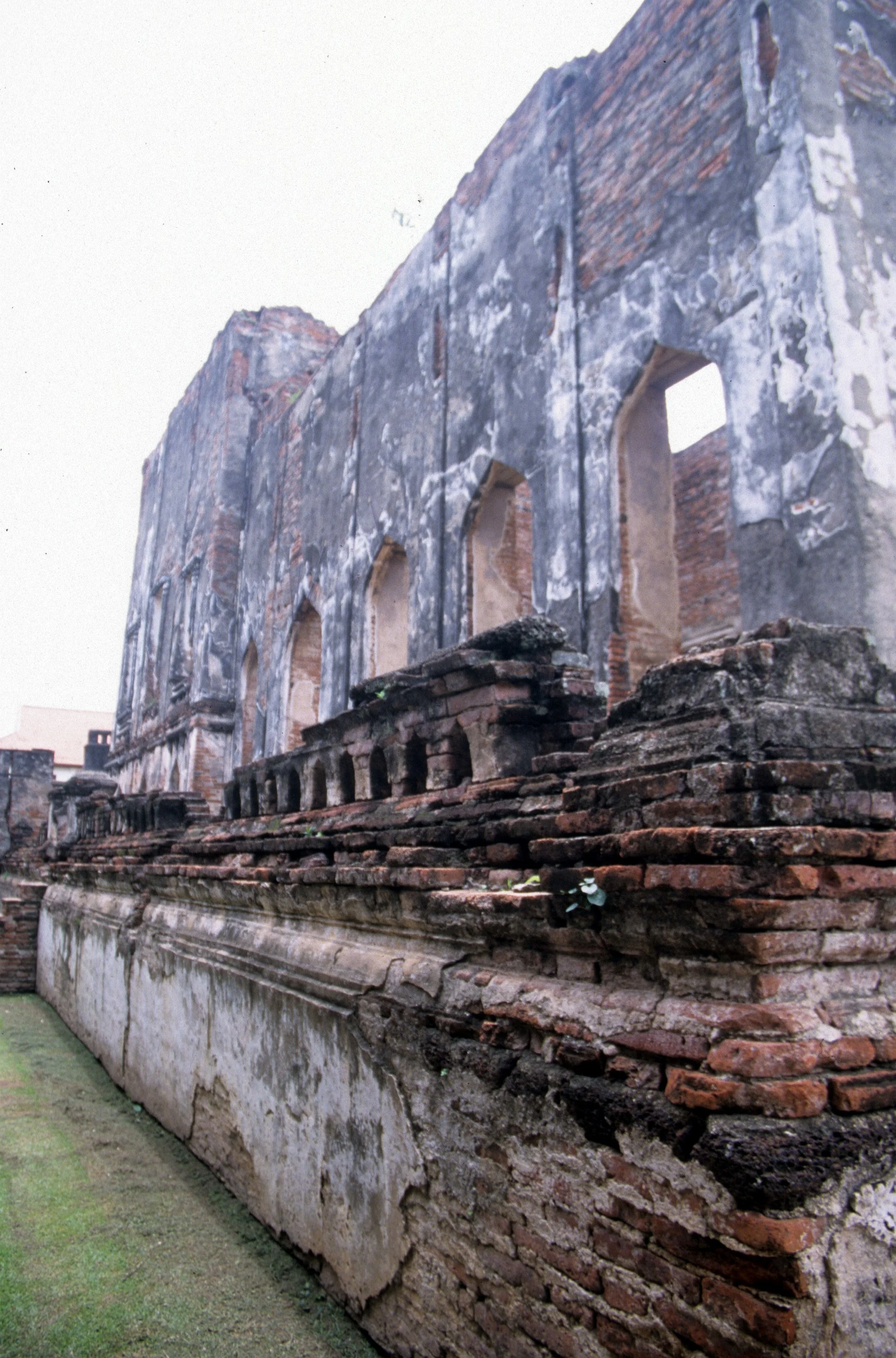 LOPBURI - NARAI RUINS B.jpg