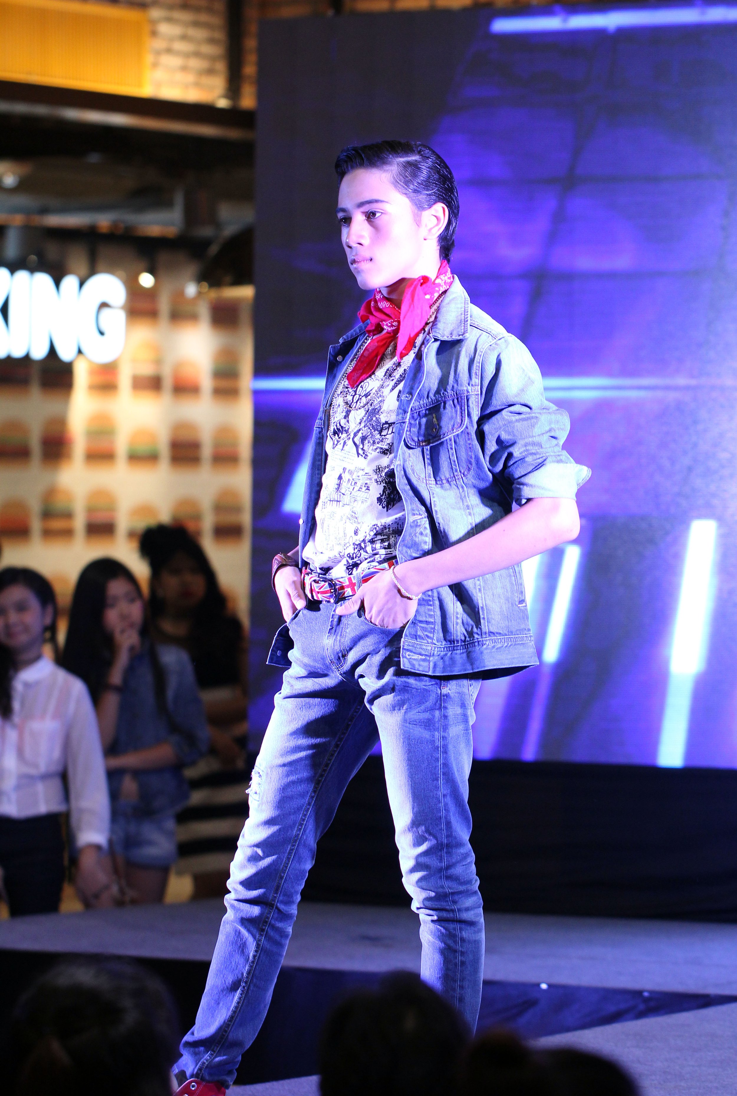 2016 Monkey Town Modeling Cokie in Bangkok (45).JPG