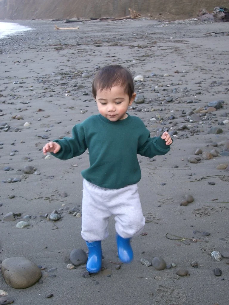 2004-1-18 LAKE FARM DAY ON THE BEACH (5).JPG