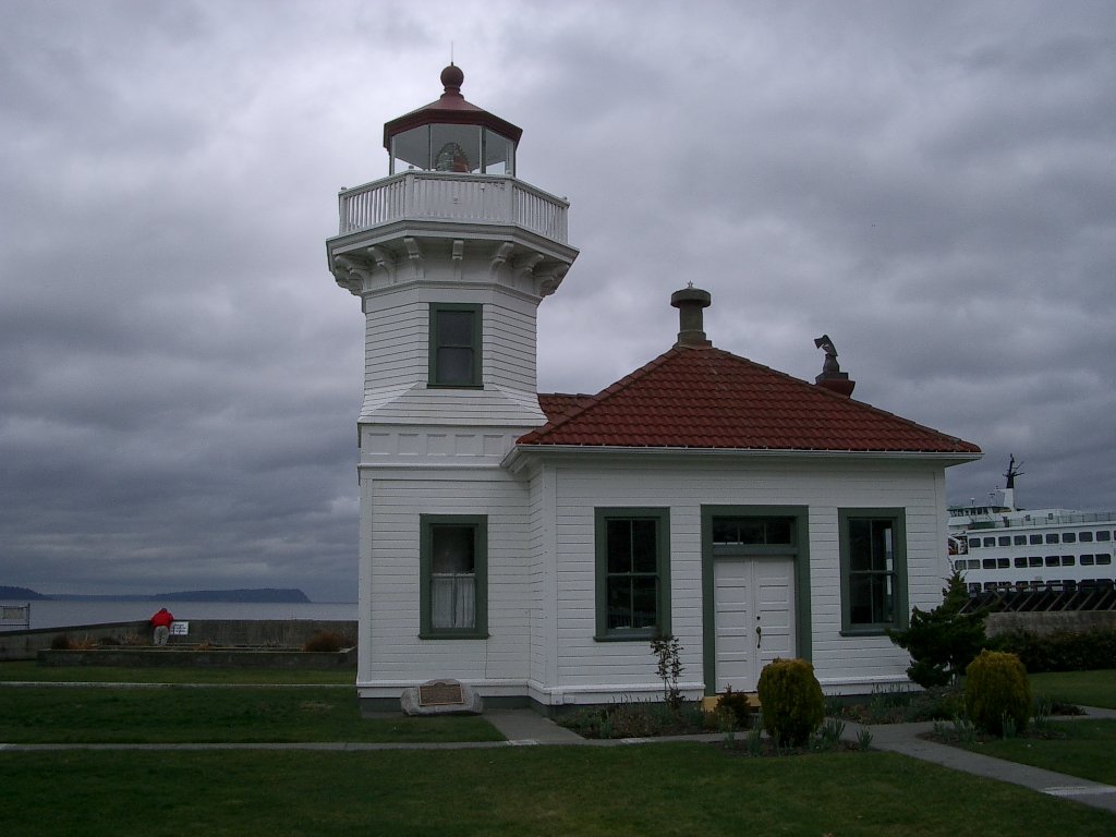 2004-2-15 DAY TRIP TO MUKILTEO LIGHT HOUSE (4).JPG