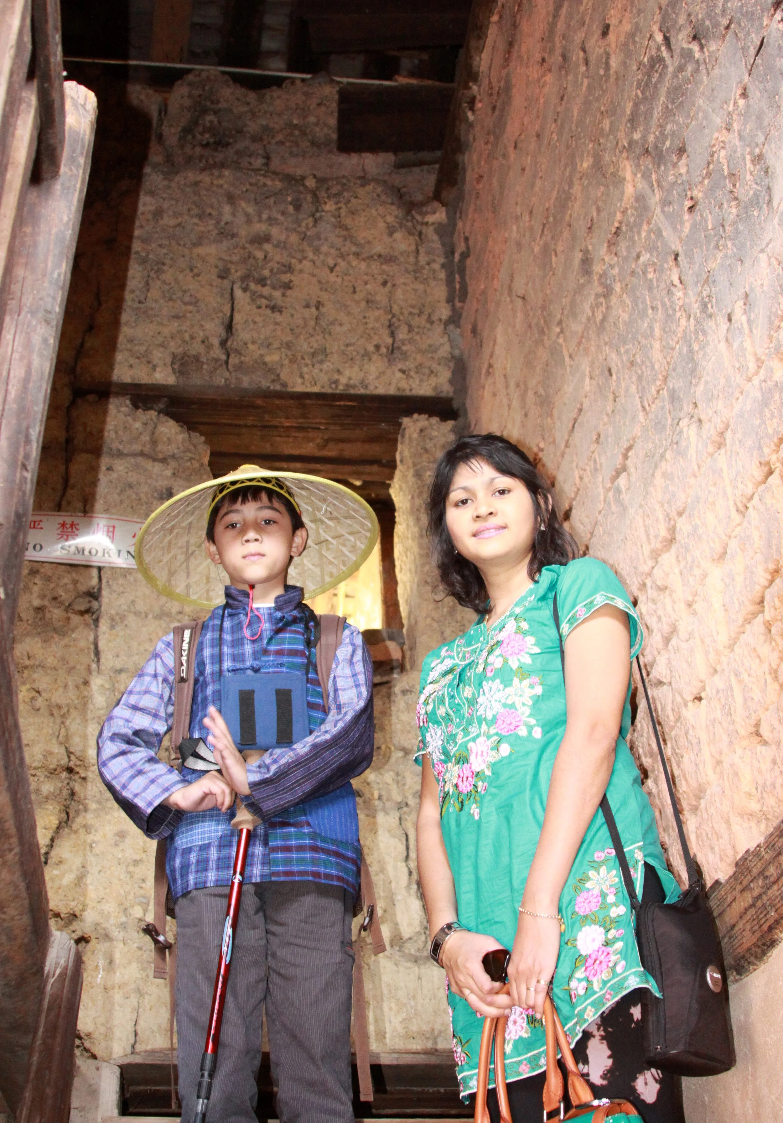 TIANLOUKENG HAKKA CLUSTER - FUJIAN CHINA (70).JPG