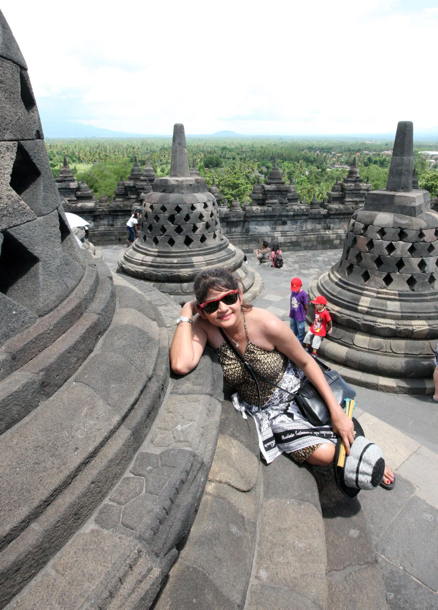 BOROBUDUR RUINS - YOGYAKARTA INDONESIA (45).JPG