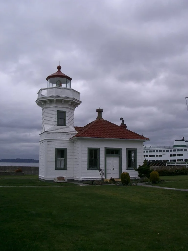 2004-2-15 DAY TRIP TO MUKILTEO LIGHT HOUSE (2).JPG