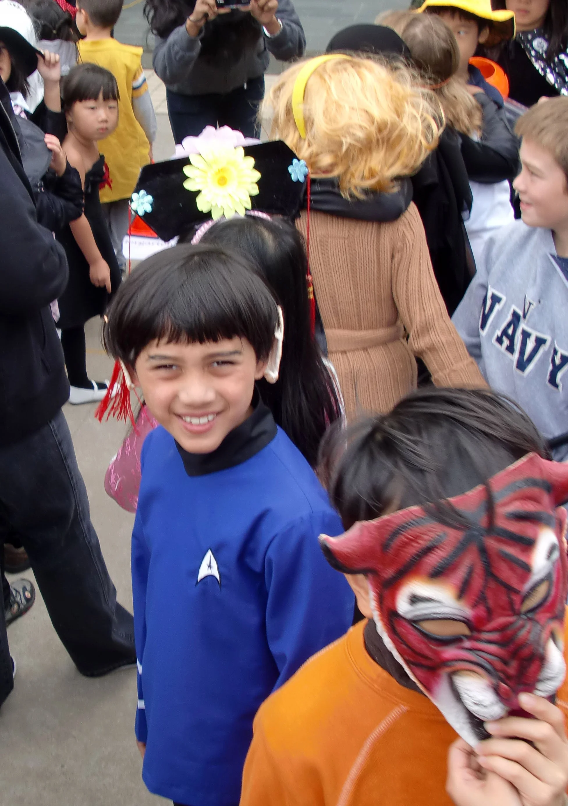 HALLOWEEN IN SHANGHAI - 2010 (8).JPG