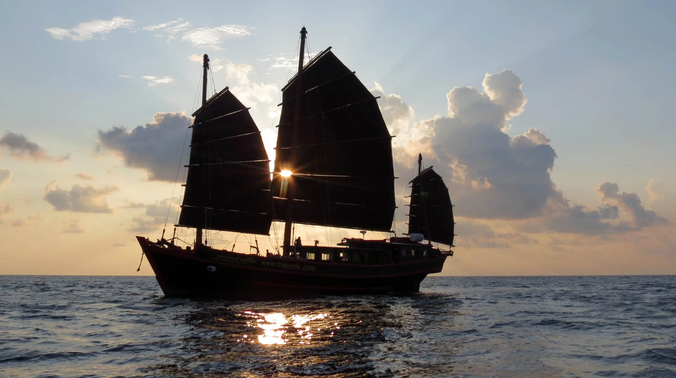 2014 Similans Trip with Family on The Junk (104).JPG