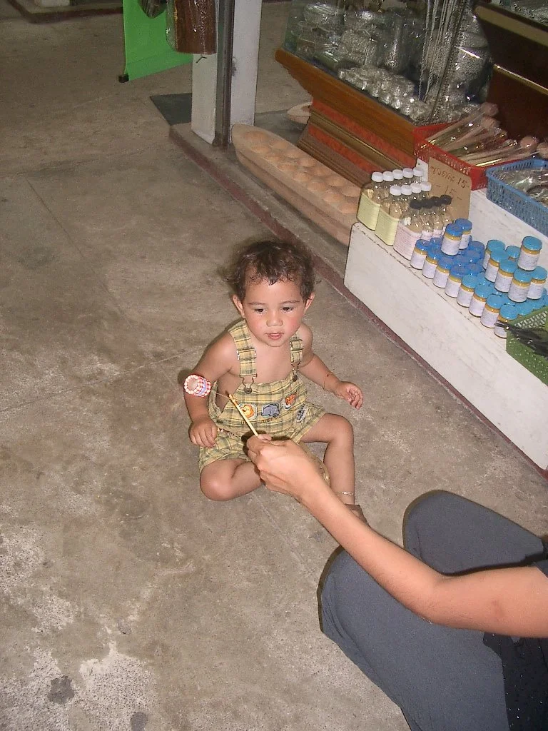 2004 Nakhonsithammarat with Family  (41).JPG