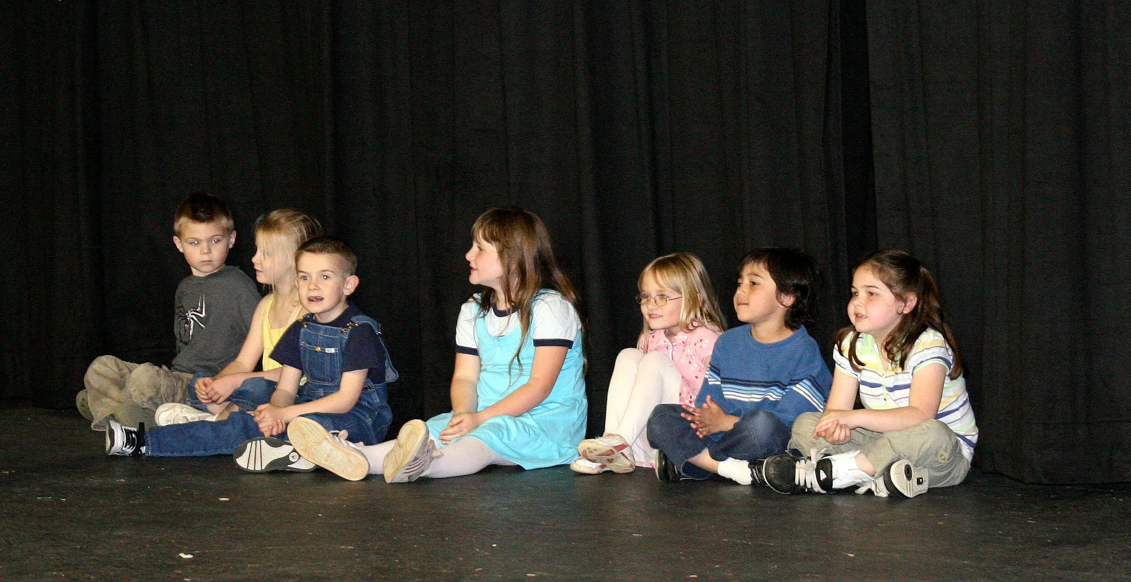 2008-6-12 COKIES KINDERGARTEN GRADUATION (27).JPG