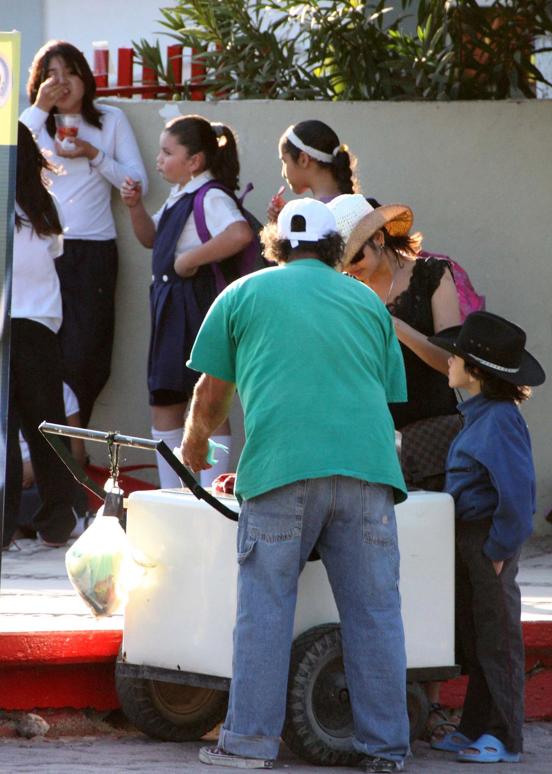 LORETO BAJA MEXICO - HANGING IN LORETO (5).JPG