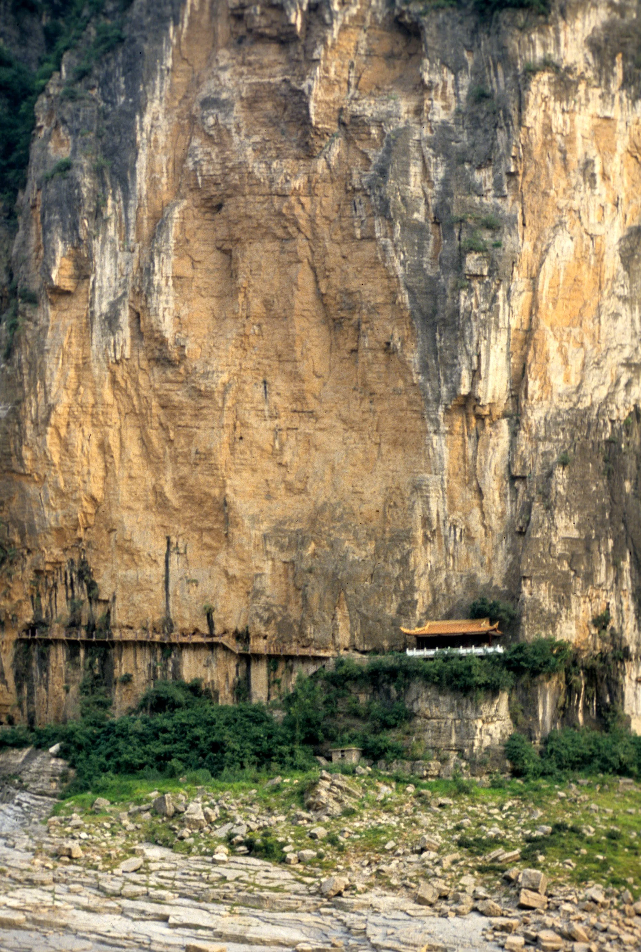 YANGTZE - LITTLE GORGE TRIBUTARY (27).jpg